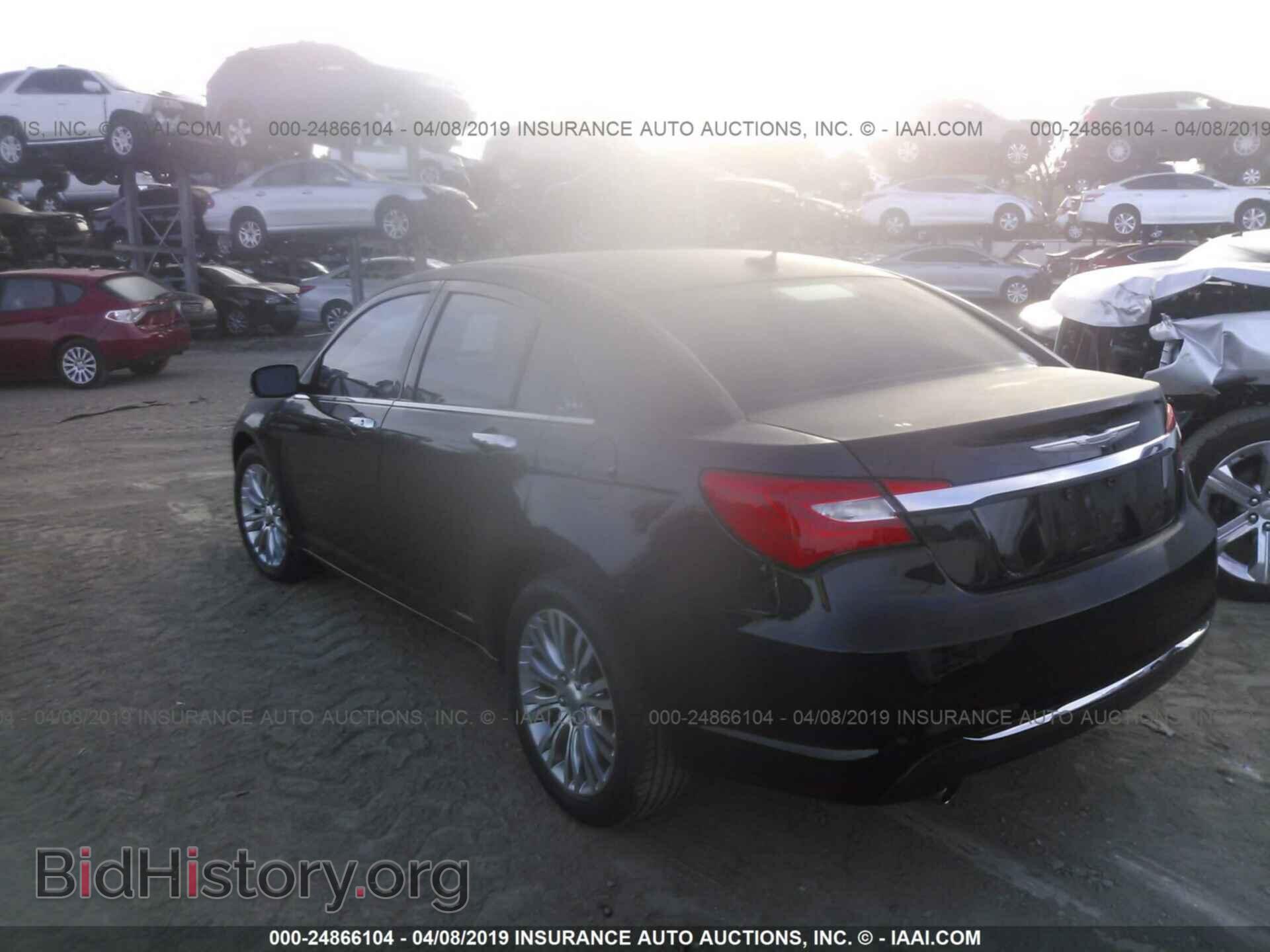 2011 CHRYSLER 200 - VIN: 1C3BC2FG7BN603442 - Фото 3