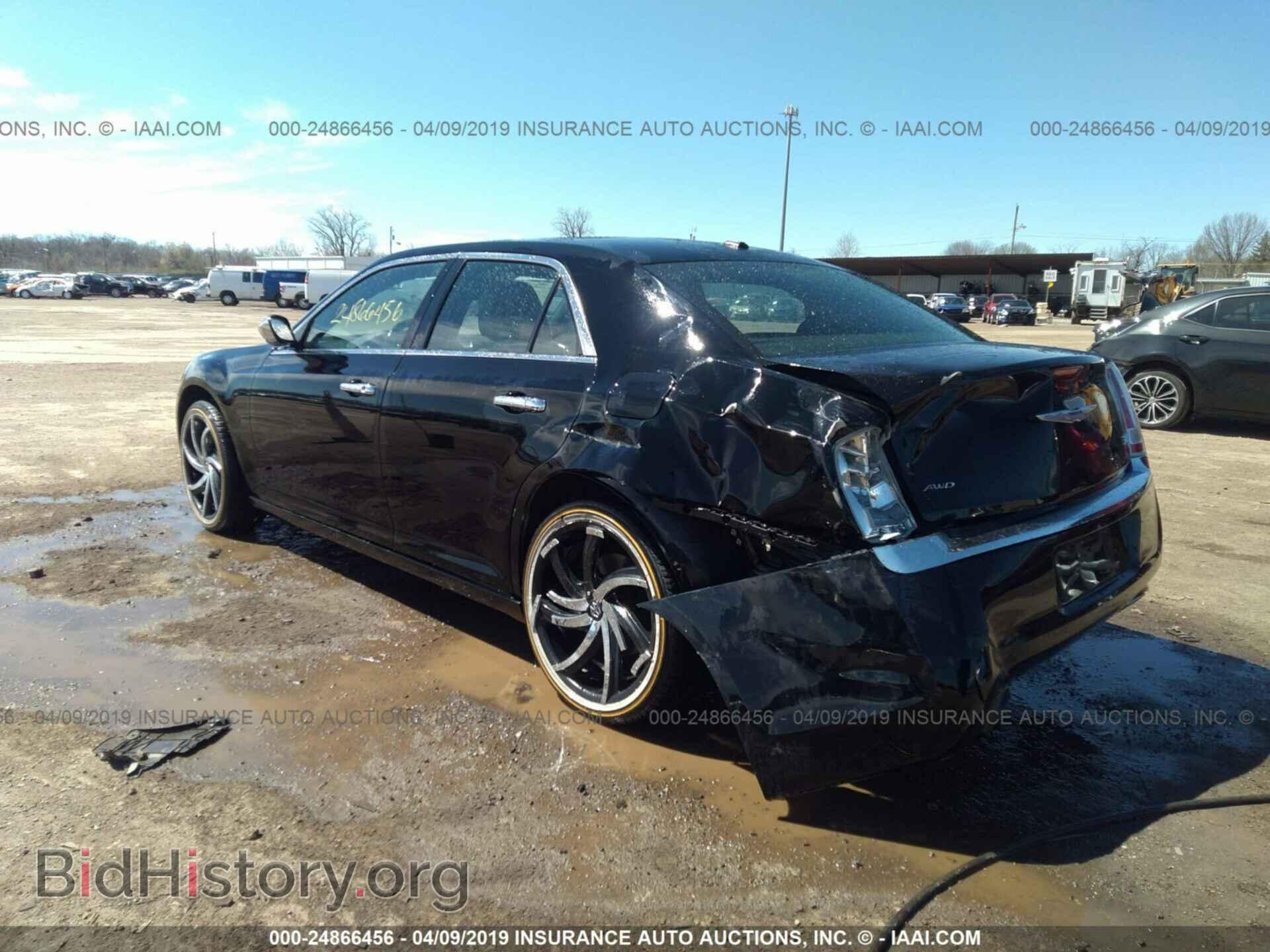 2014 CHRYSLER 300C - VIN: 2C3CCAKG3EH179534 - Фото 3