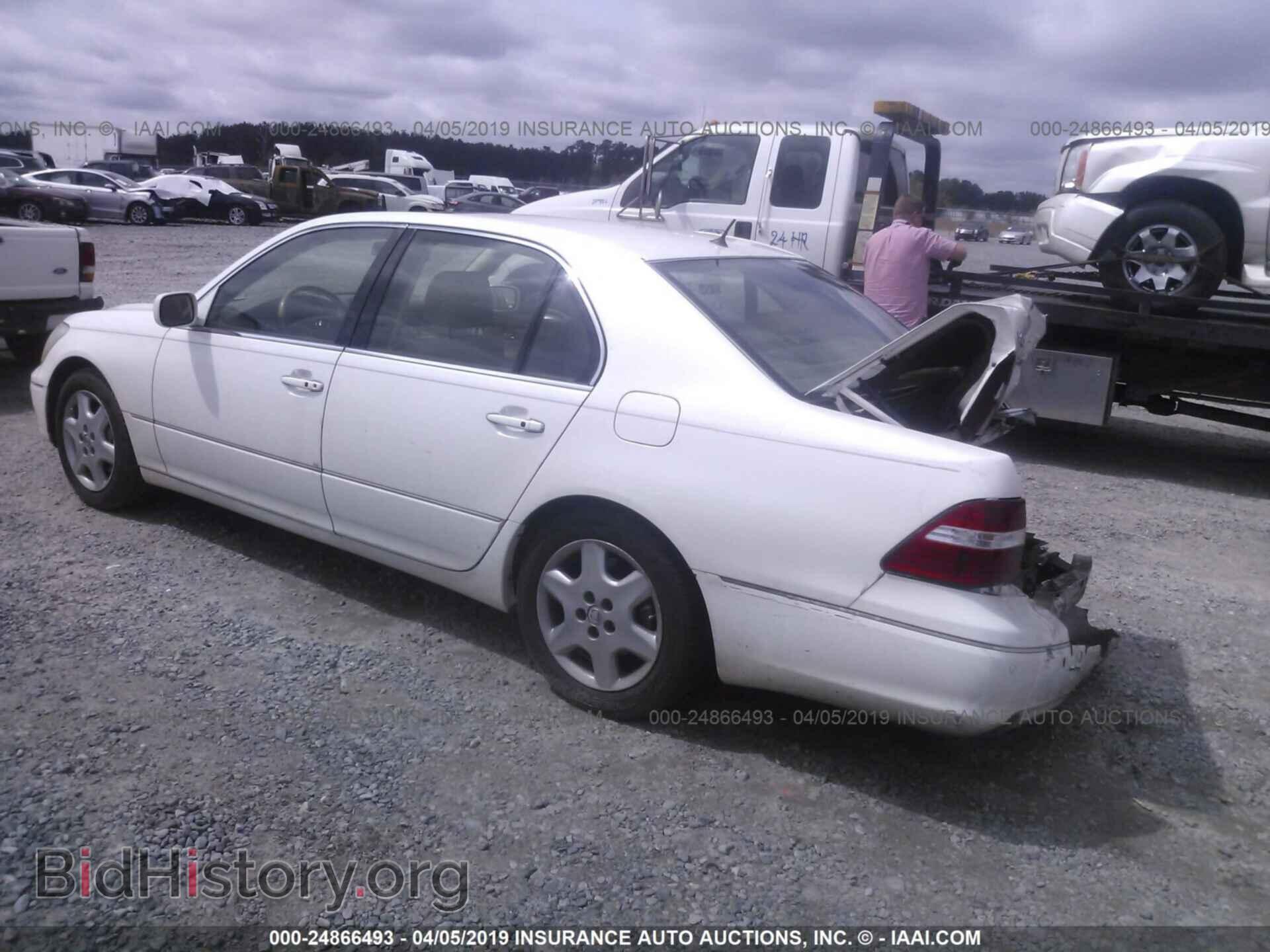 2004 LEXUS LS - VIN: JTHBN36F340167061 - Фото 3
