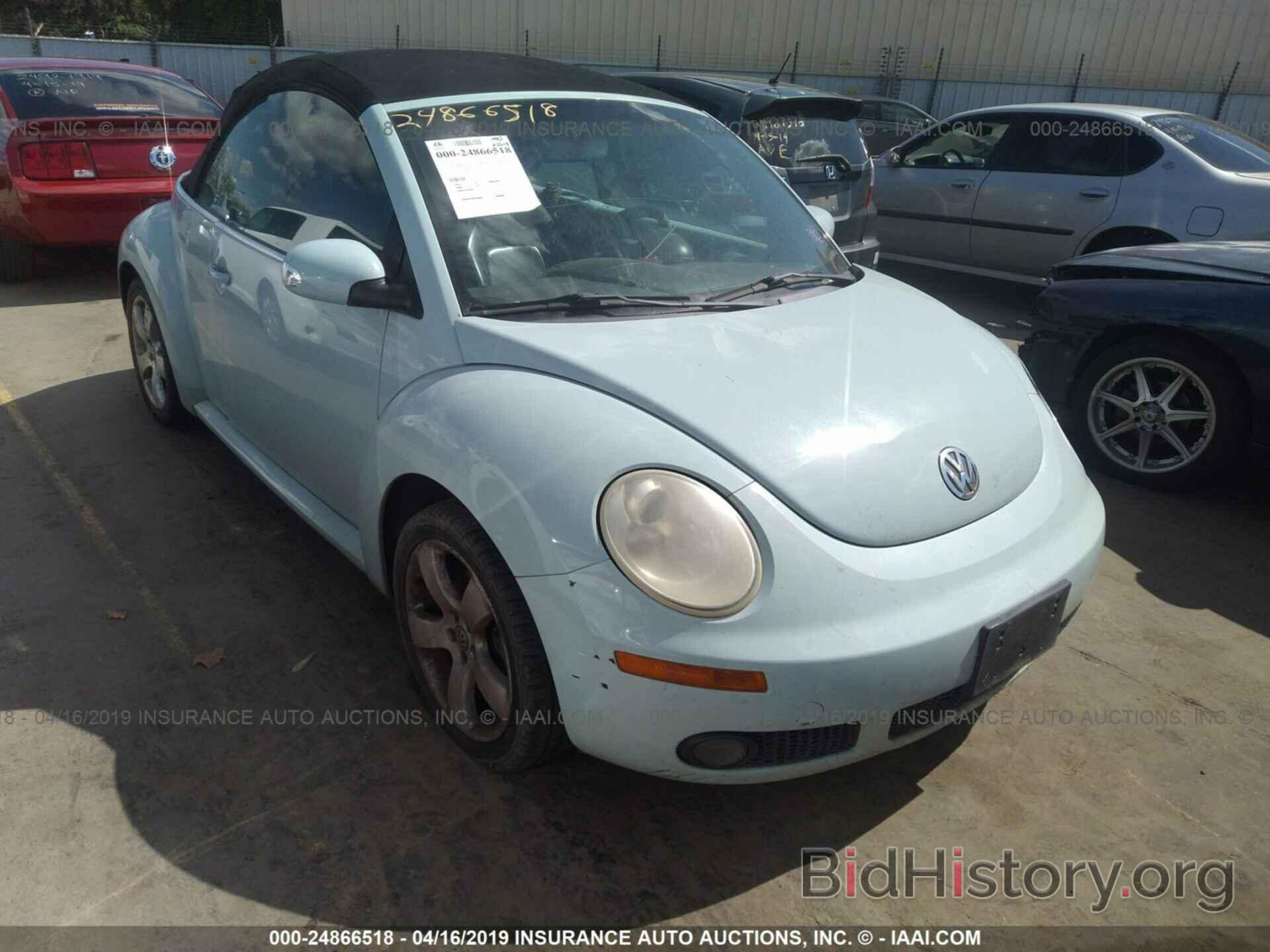 Photo 3VWSF31Y46M303329 - VOLKSWAGEN NEW BEETLE 2006