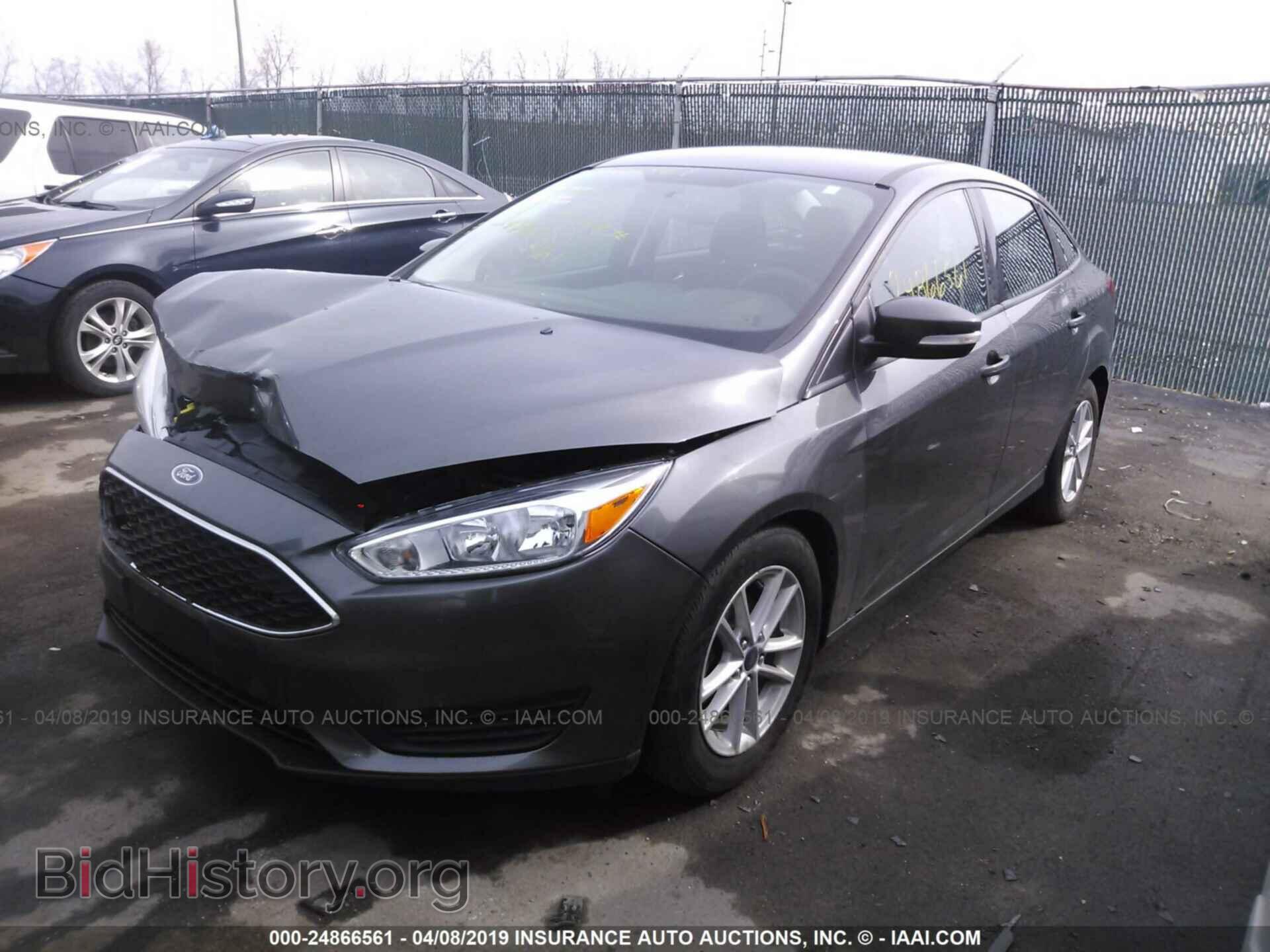 2017 FORD FOCUS - VIN: 1FADP3F2XHL285801 - Photo 2