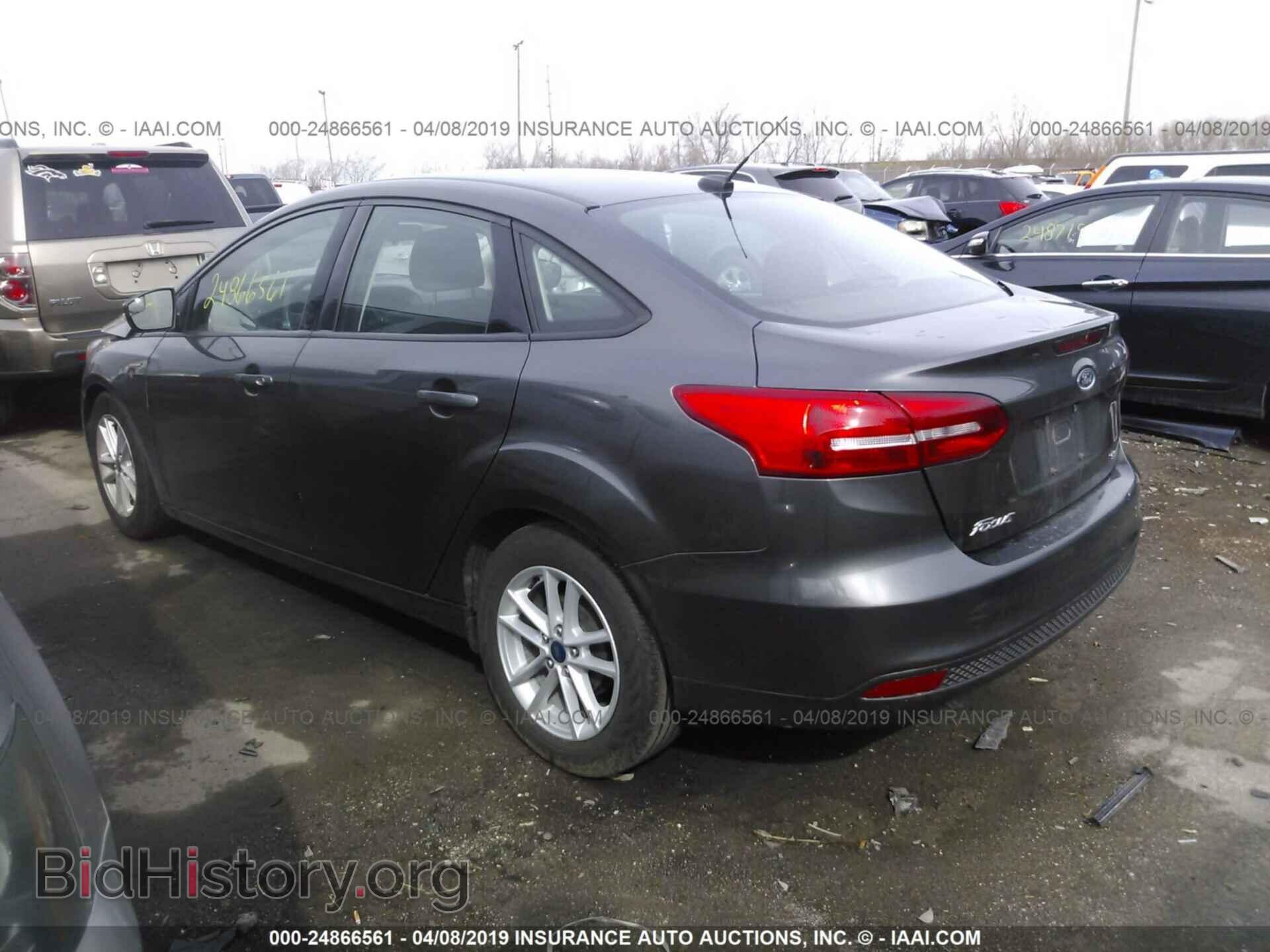 2017 FORD FOCUS - VIN: 1FADP3F2XHL285801 - Photo 3