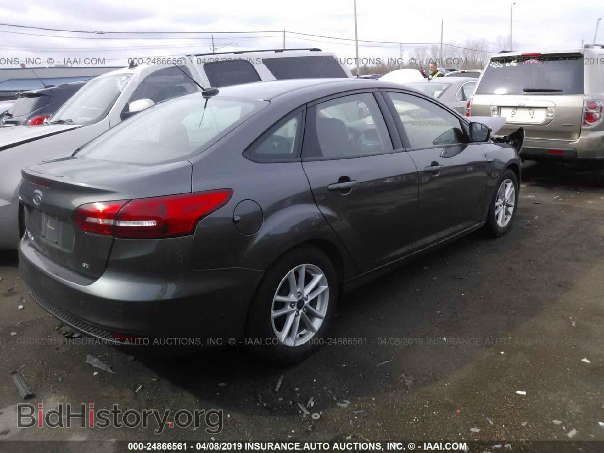 2017 FORD FOCUS - VIN: 1FADP3F2XHL285801 - Photo 4