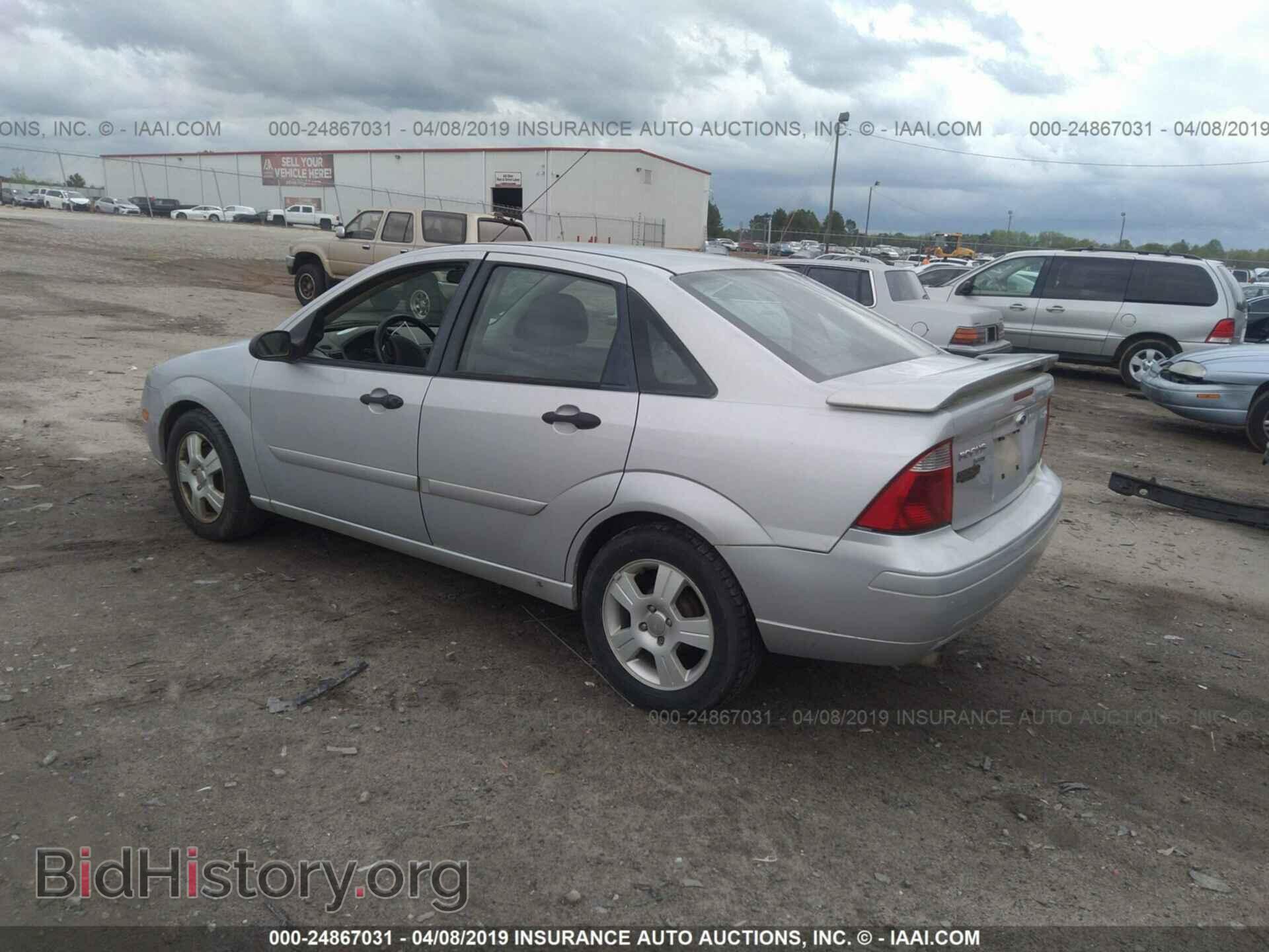 2006 FORD FOCUS - VIN: 1FAFP34NX6W143739 - Фото 3