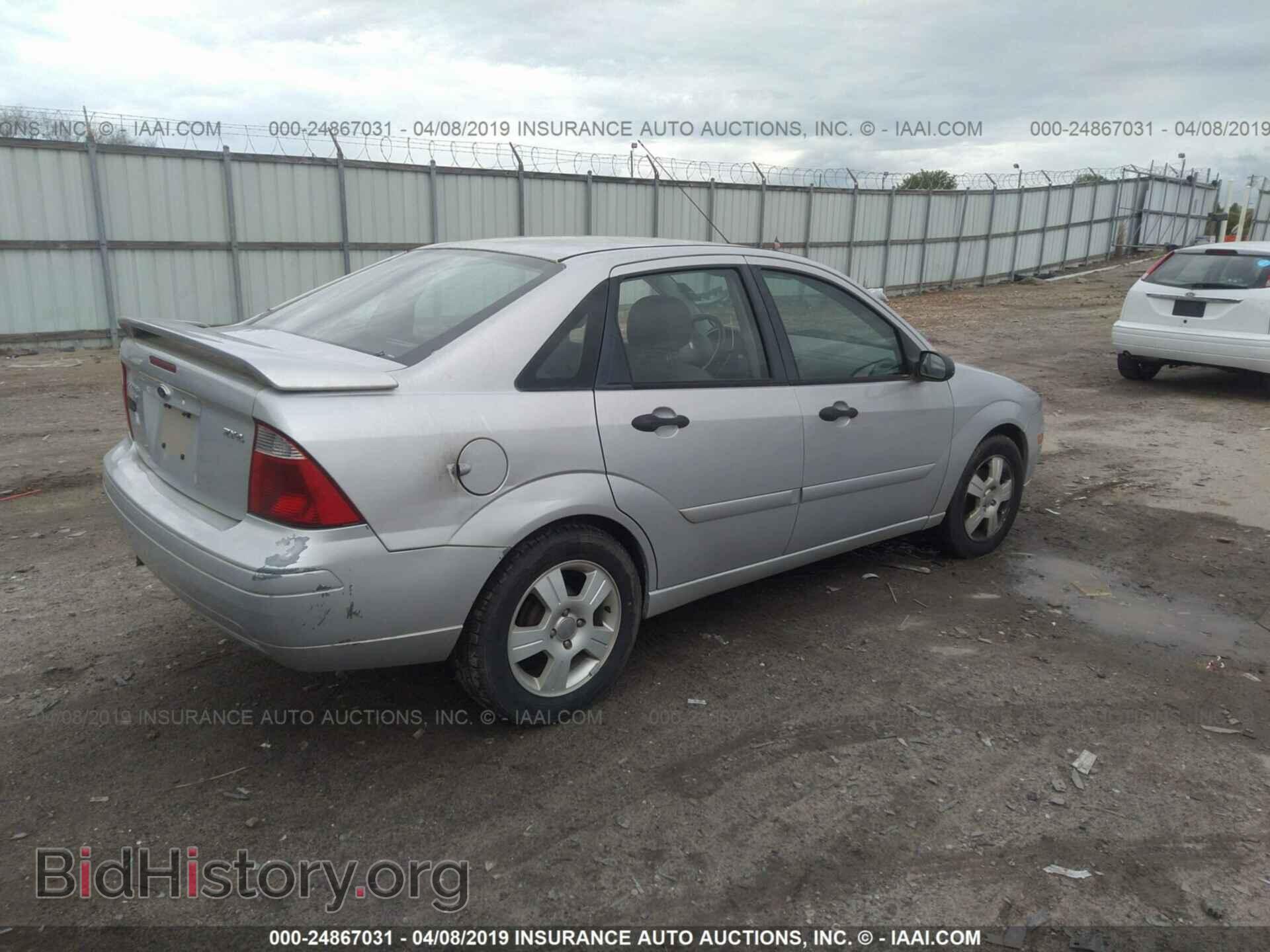 2006 FORD FOCUS - VIN: 1FAFP34NX6W143739 - Фото 4
