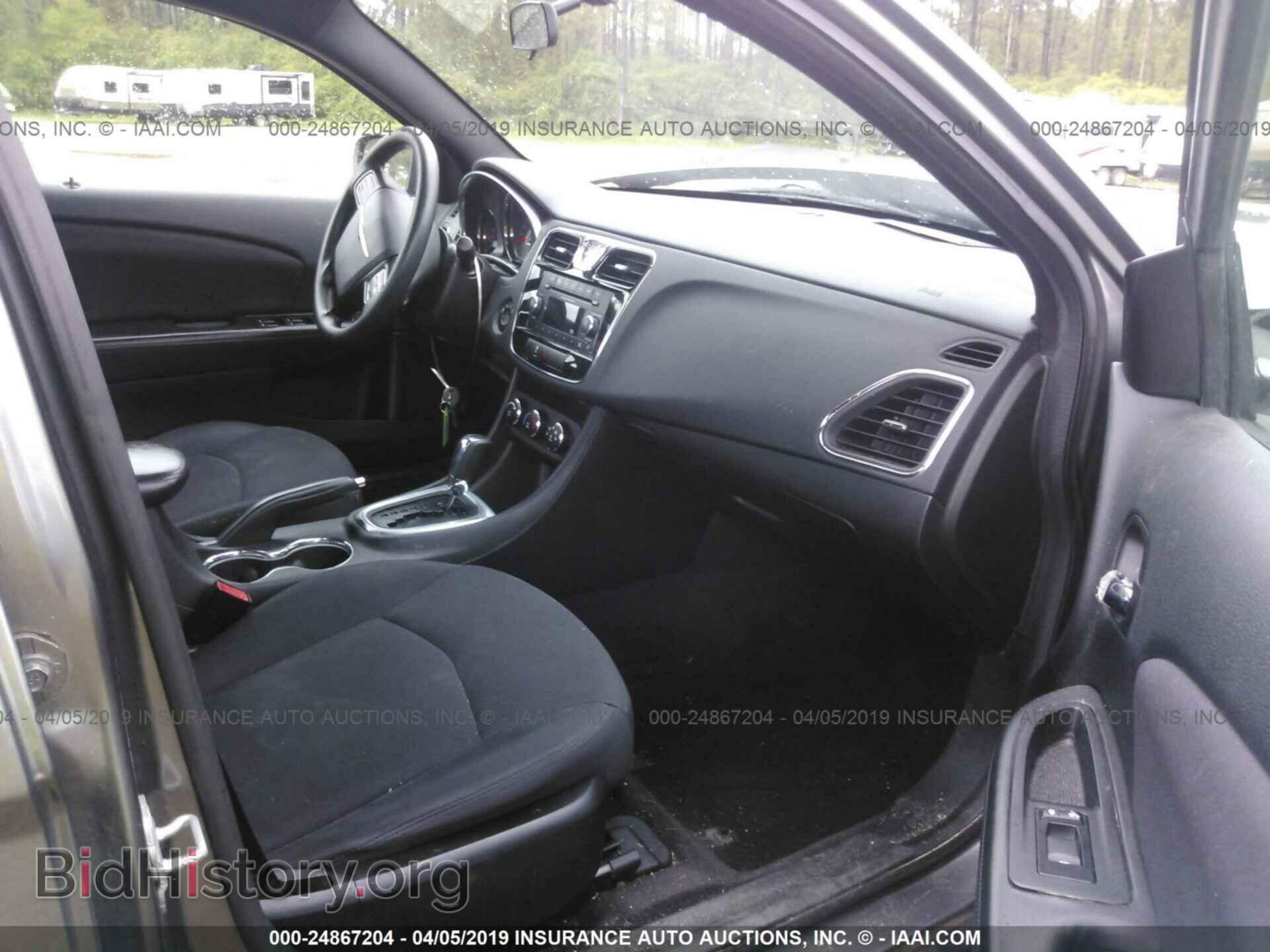 2013 CHRYSLER 200 - VIN: 1C3CCBAB0DN671357 - Photo 5