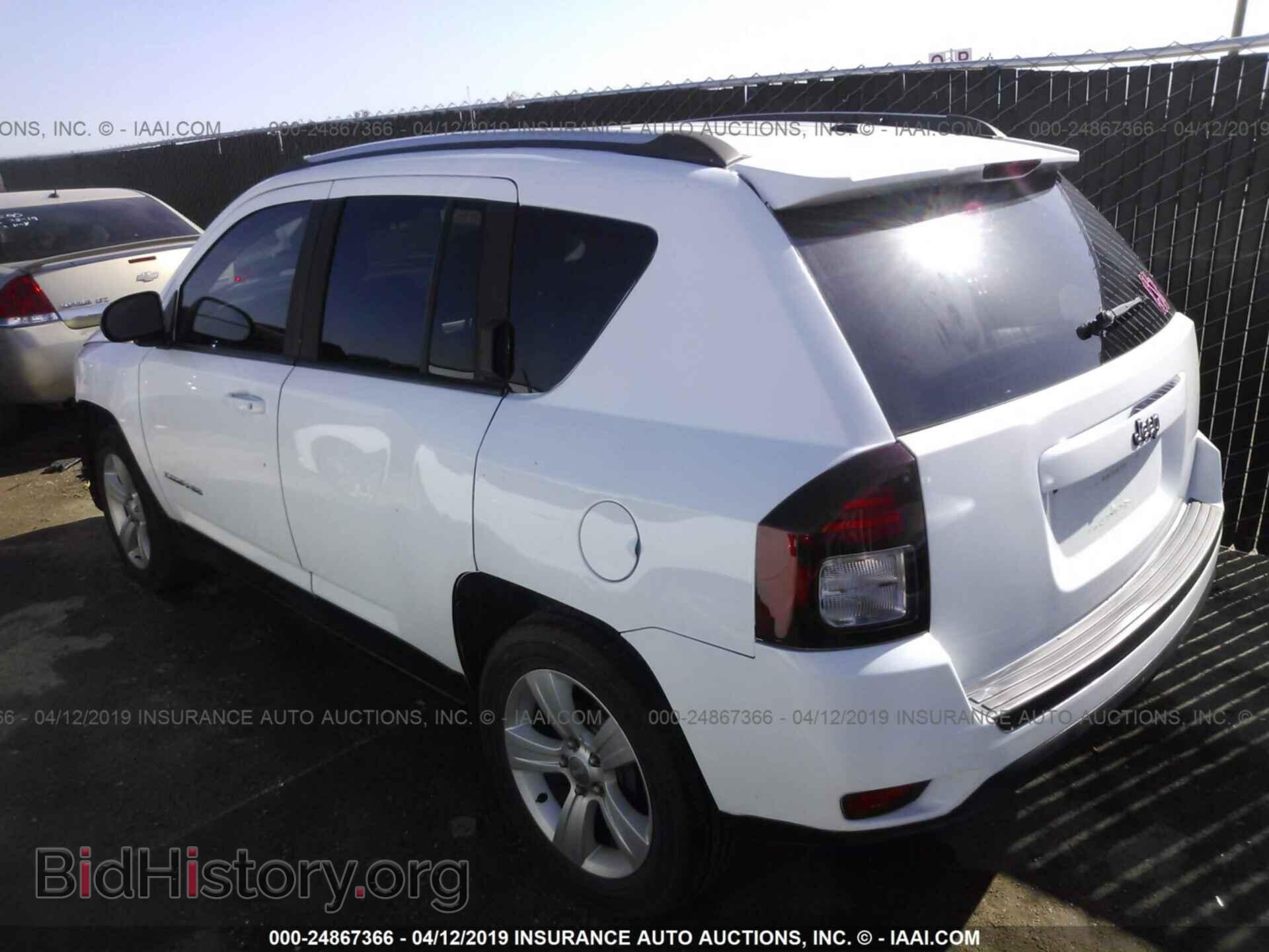2014 JEEP COMPASS - VIN: 1C4NJCBA1ED666102 - Photo 3