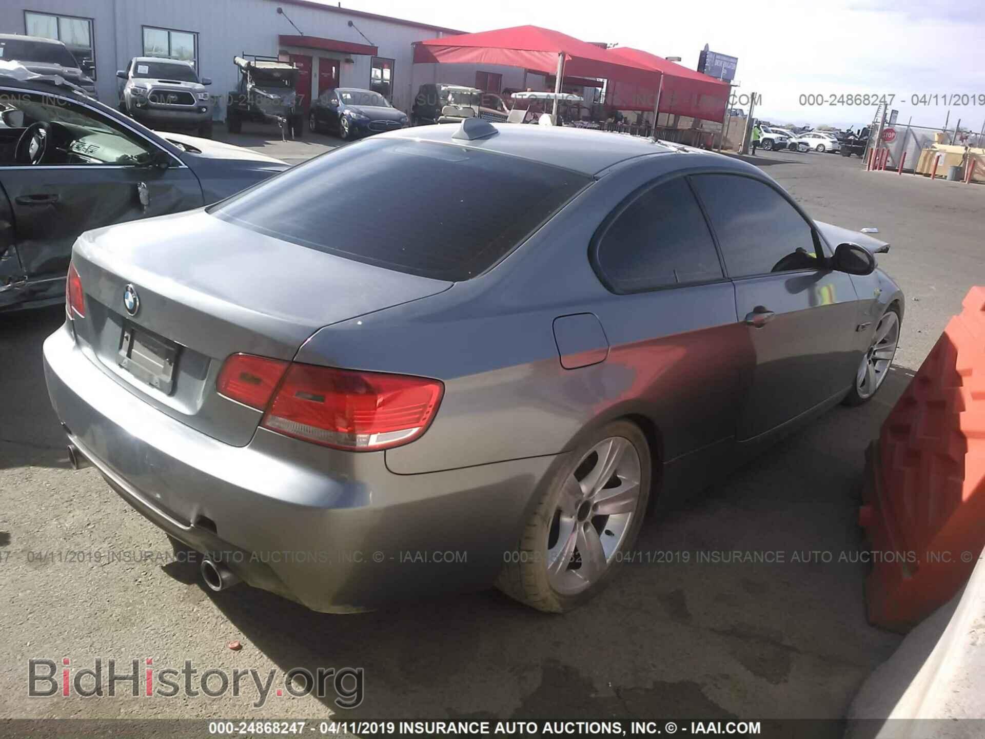 2009 BMW 335 - VIN: WBAWB73599P045010 - Фото 4