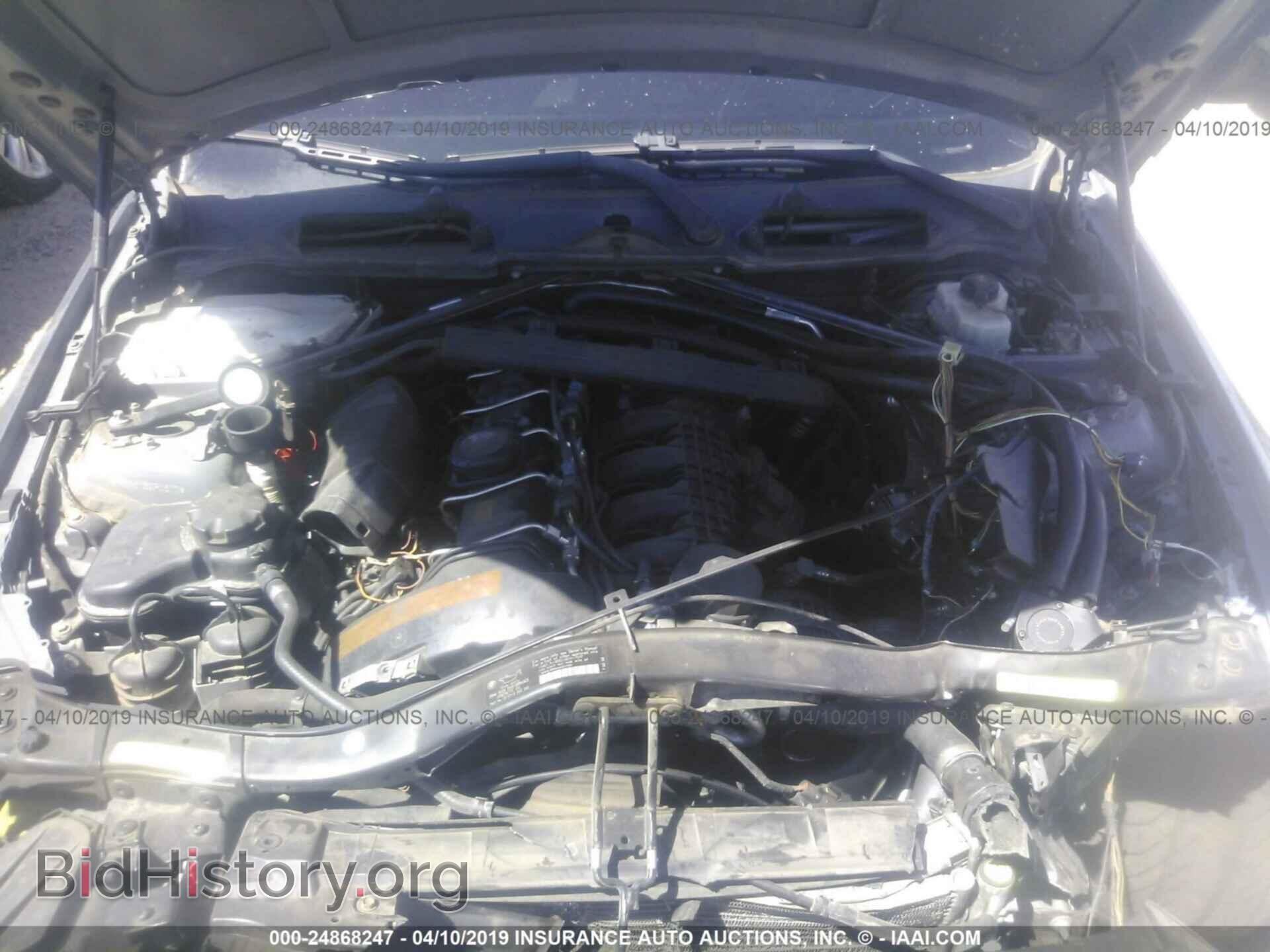 2009 BMW 335 - VIN: WBAWB73599P045010 - Фото 10
