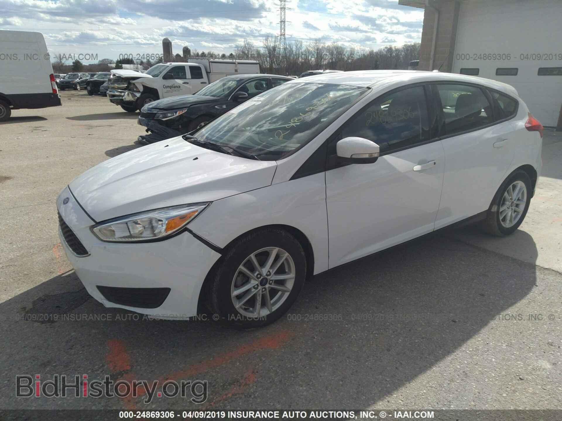 2017 FORD FOCUS - VIN: 1FADP3K23HL203025 - Фото 2