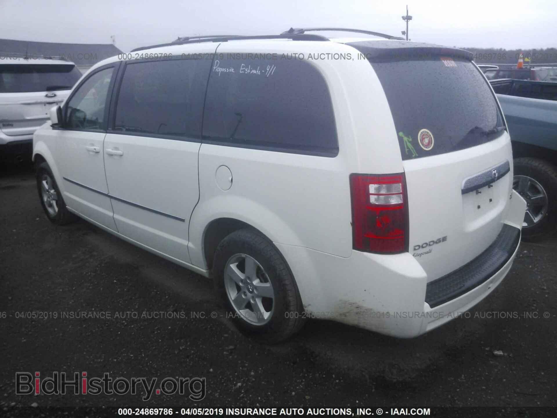 2010 DODGE GRAND CARAVAN - VIN: 2D4RN5D13AR484667 - Фото 3