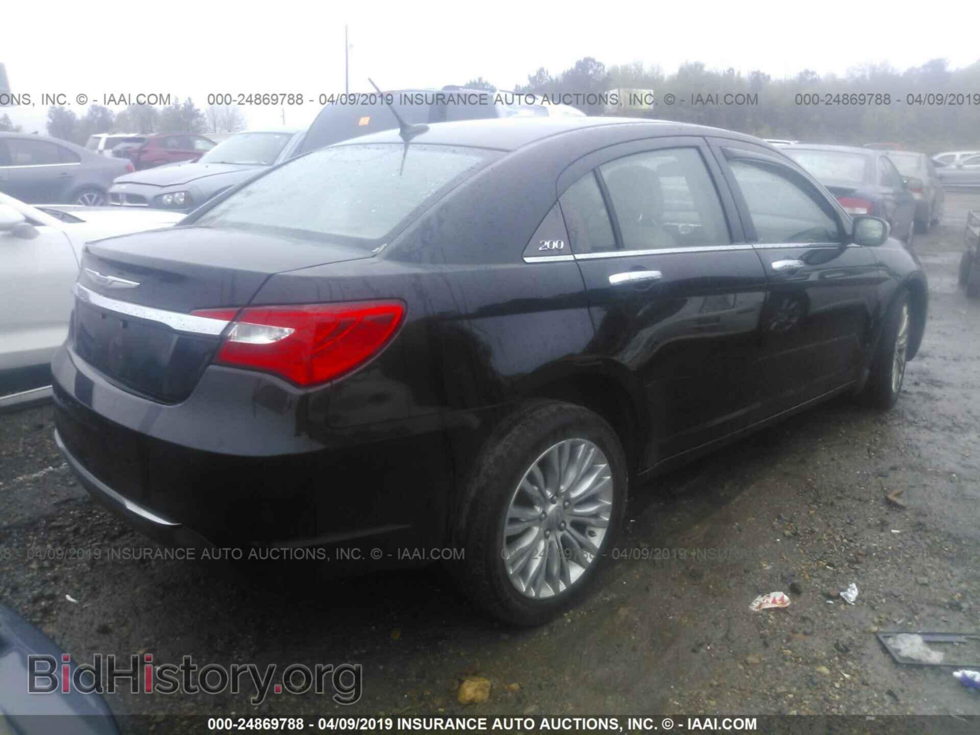 2012 CHRYSLER 200 - VIN: 1C3CCBCB3CN249496 - Фото 4