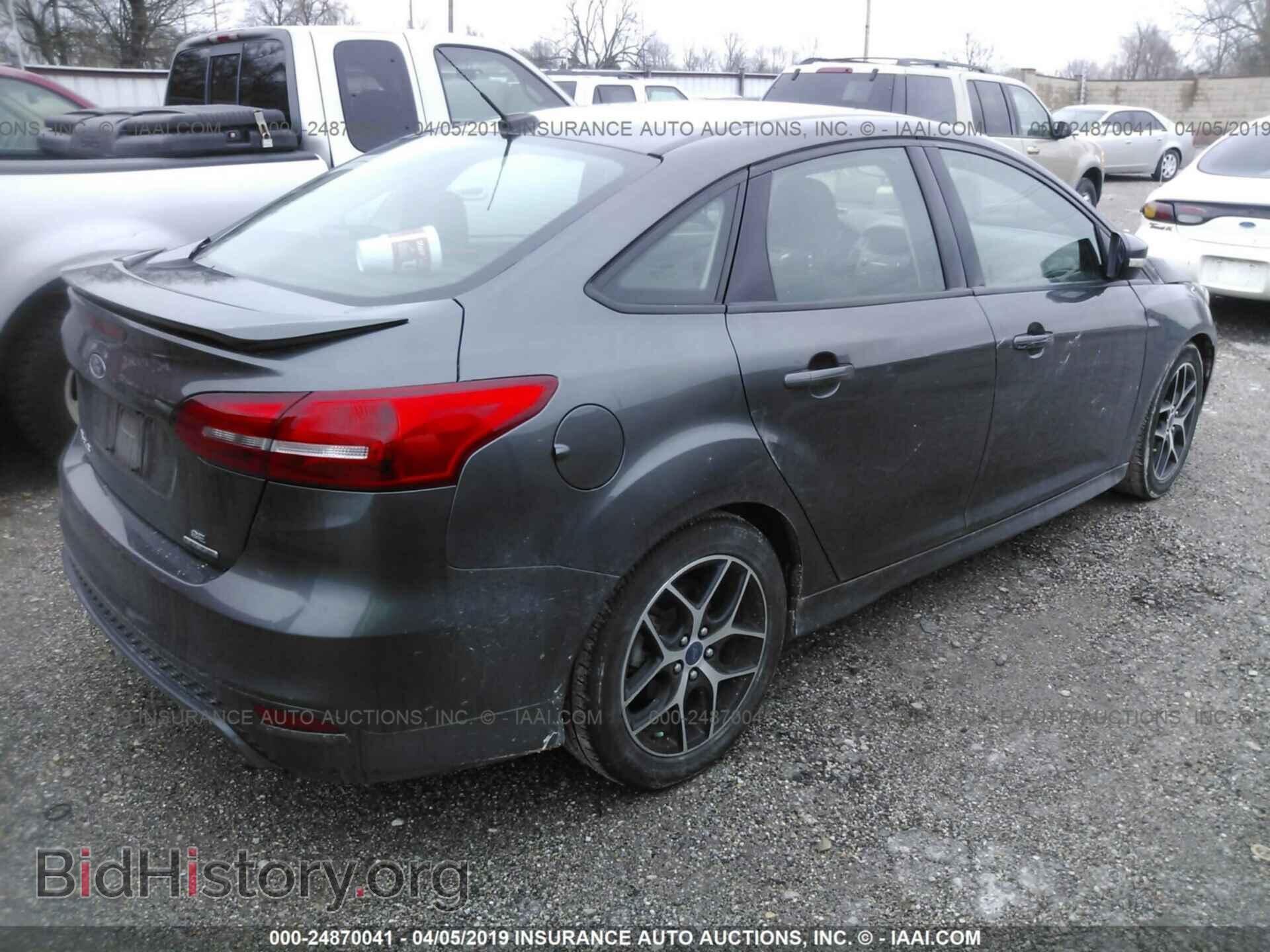 2016 FORD FOCUS - VIN: 1FADP3F2XGL387498 - Photo 4
