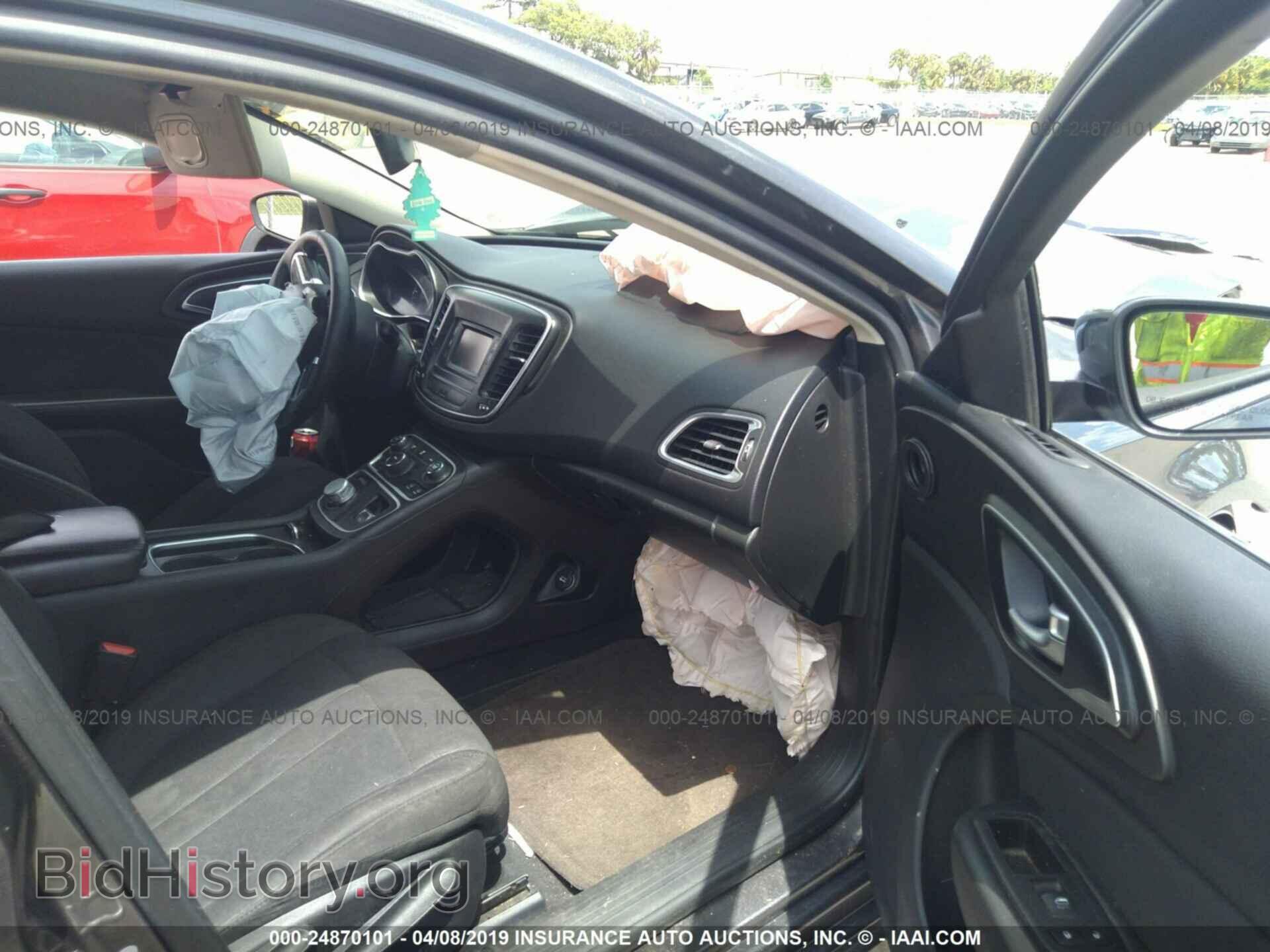 2016 CHRYSLER 200 - VIN: 1C3CCCAB7GN125813 - Photo 5