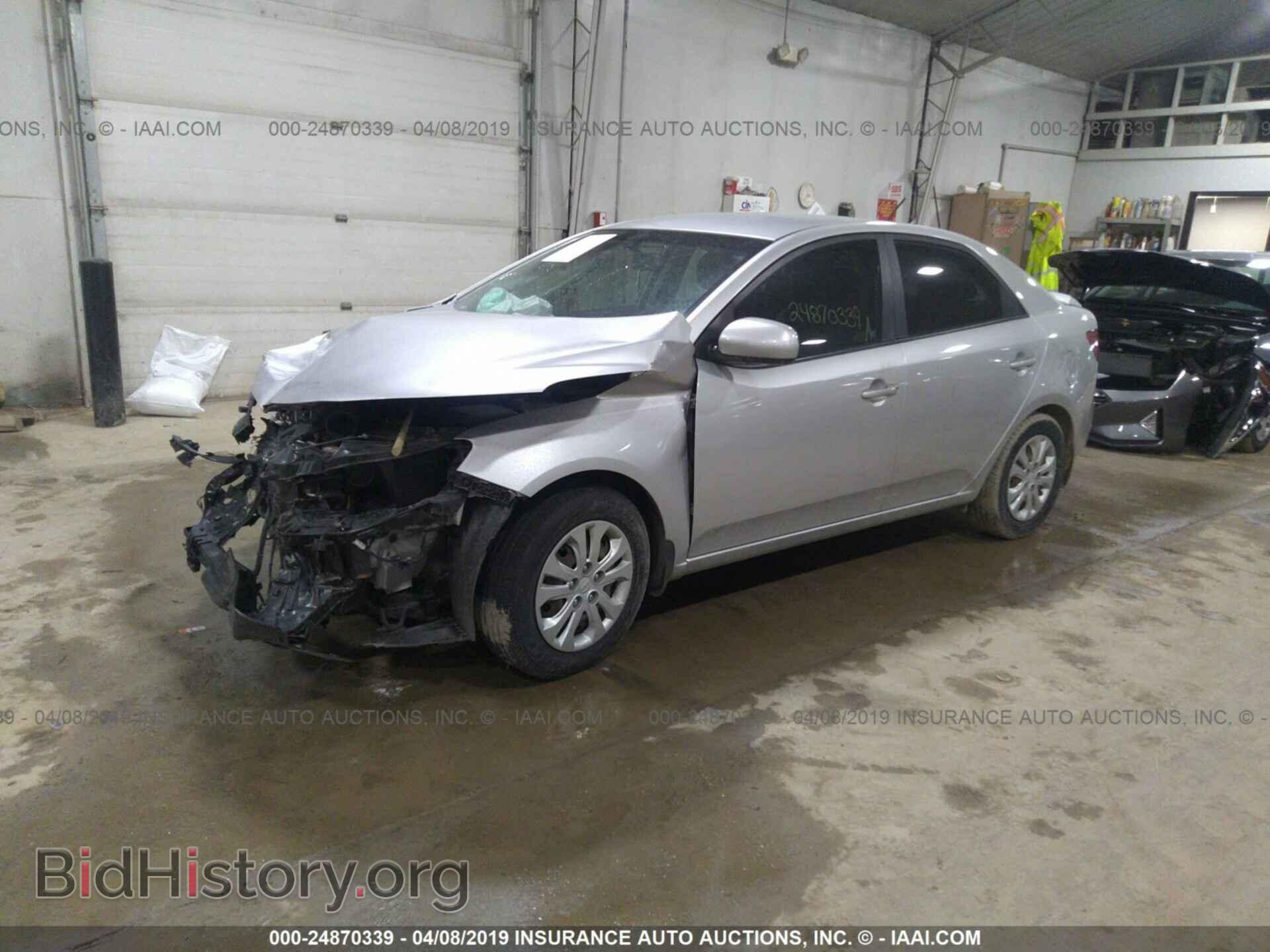 2013 KIA FORTE - VIN: KNAFT4A22D5674651 - Фото 2