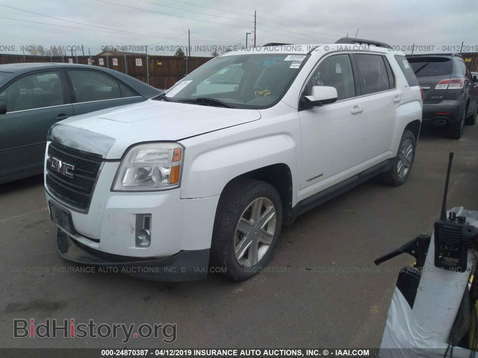 2011 GMC TERRAIN - VIN: 2CTFLVE57B6284387 - Photo 2