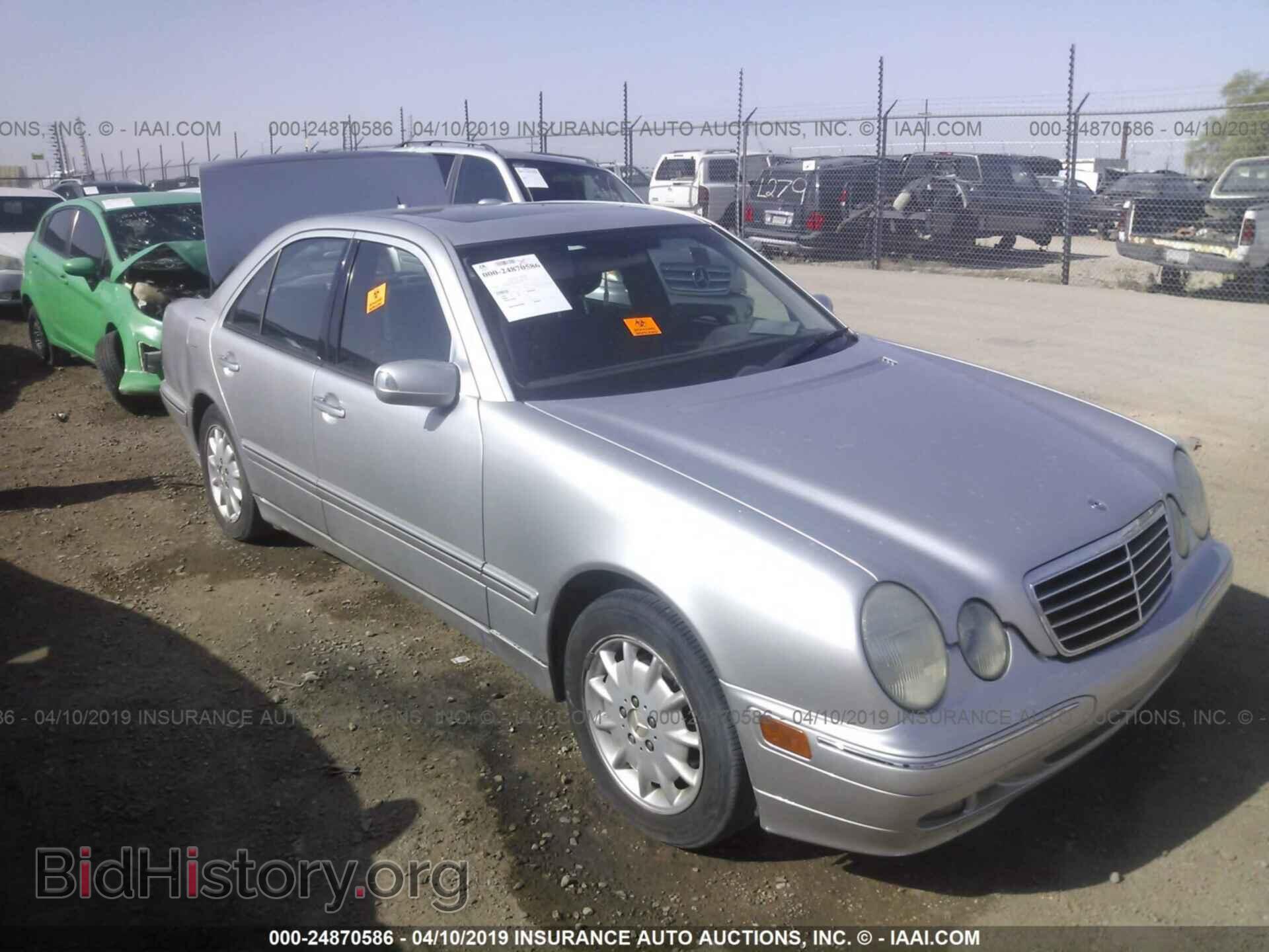 Photo WDBJF65J5YB012876 - MERCEDES-BENZ E 2000