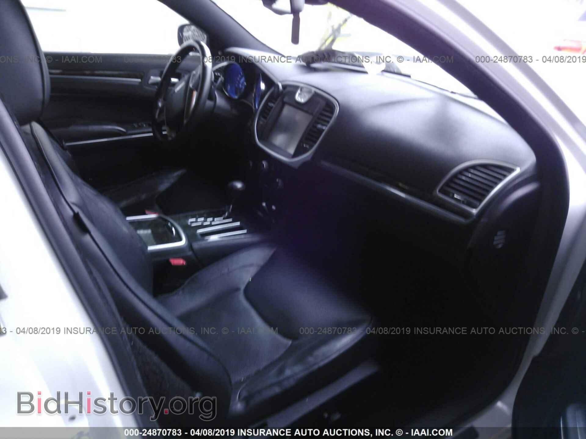2011 CHRYSLER 300C - VIN: 2C3CA6CT0BH592019 - Фото 5