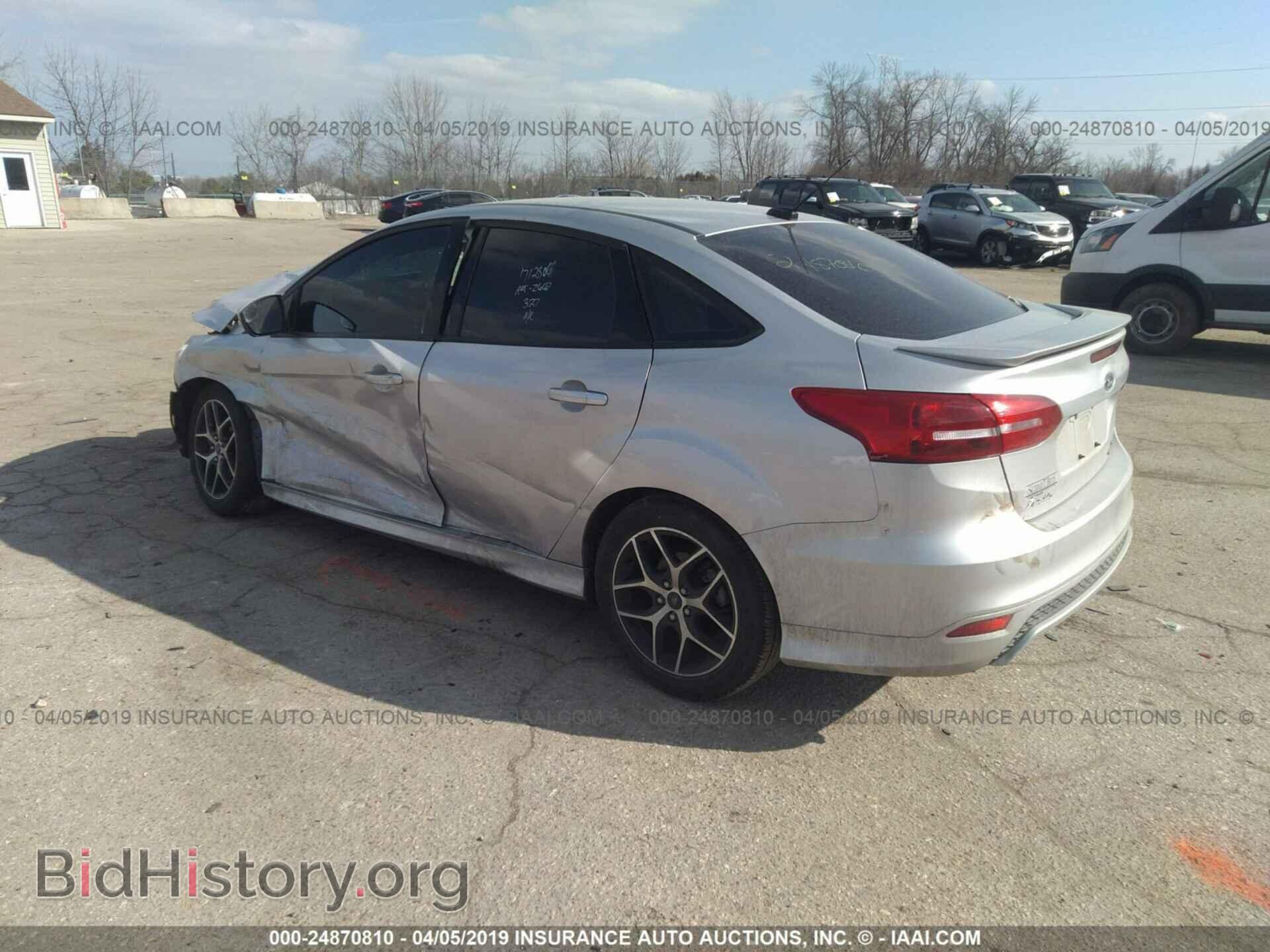 2016 FORD FOCUS - VIN: 1FADP3F24GL250847 - Фото 3