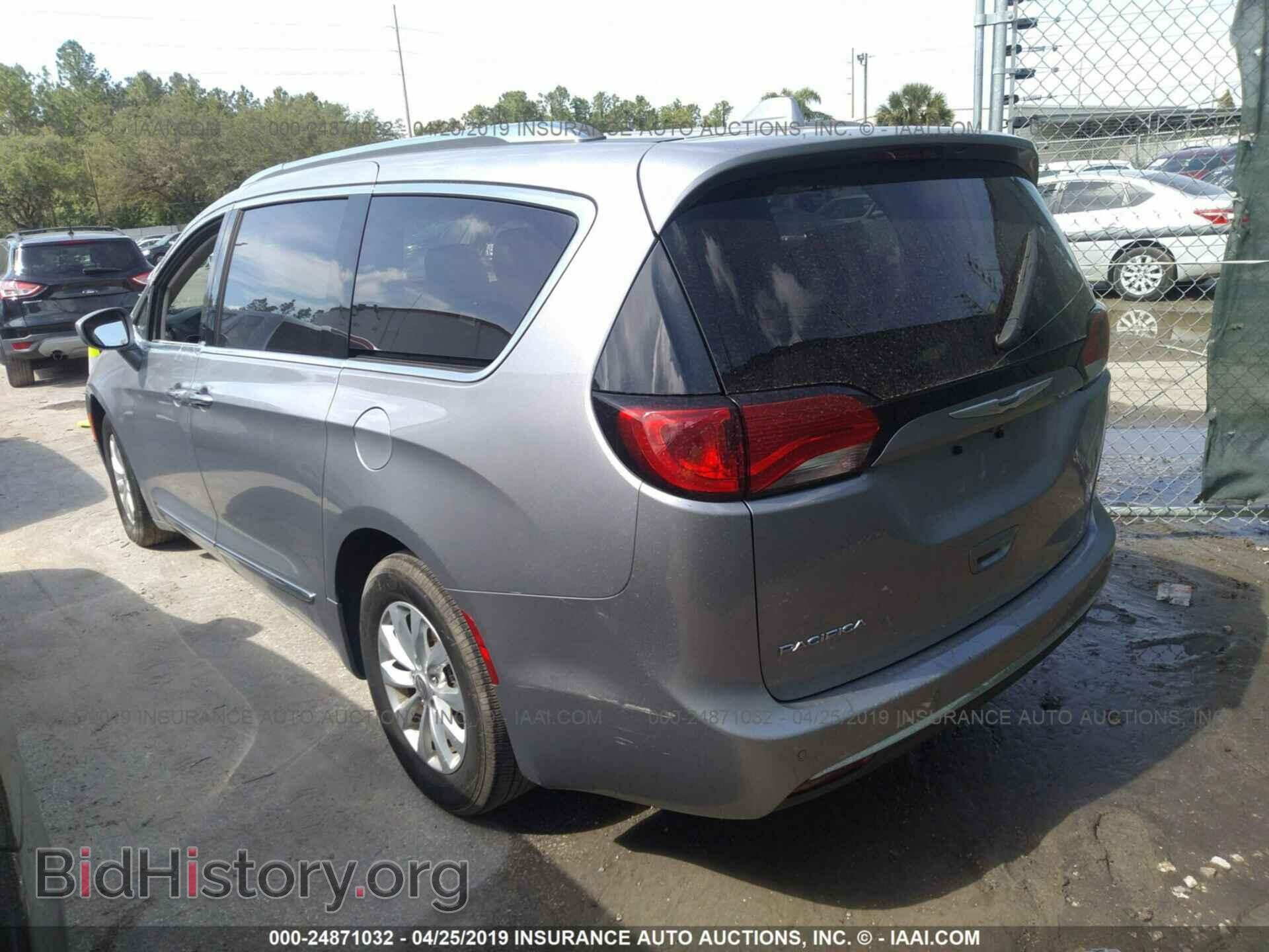 2018 CHRYSLER PACIFICA - VIN: 2C4RC1BG6JR119032 - Фото 3