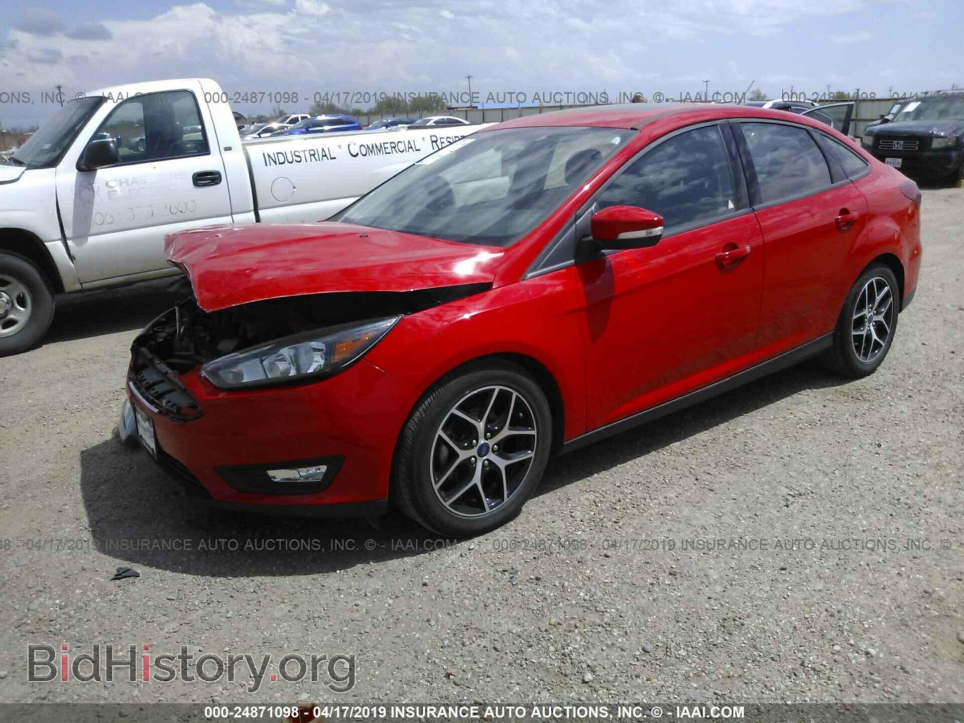 2017 FORD FOCUS - VIN: 1FADP3H21HL328970 - Фото 2