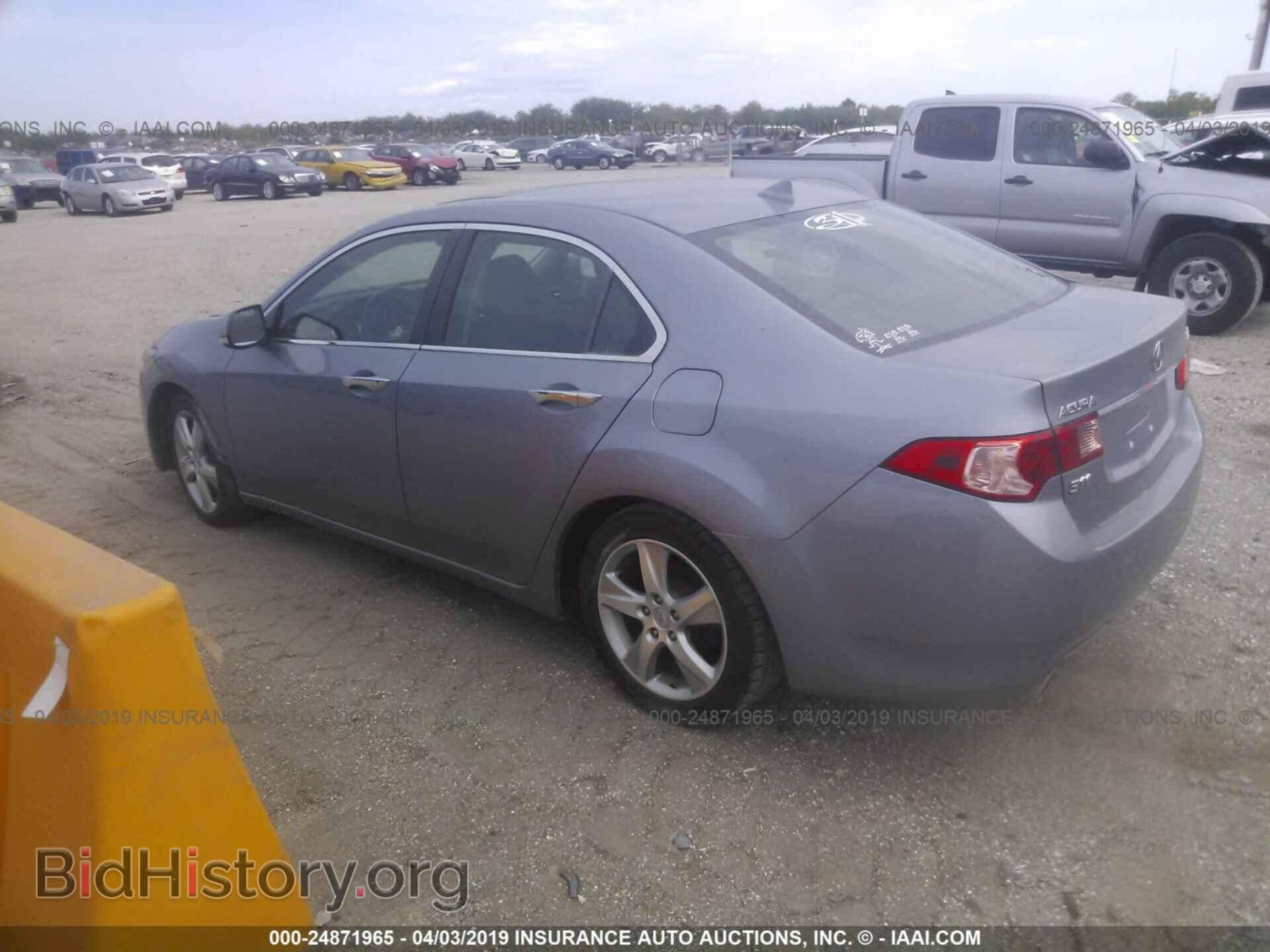 2011 ACURA TSX - VIN: JH4CU2F61BC014692 - Фото 3