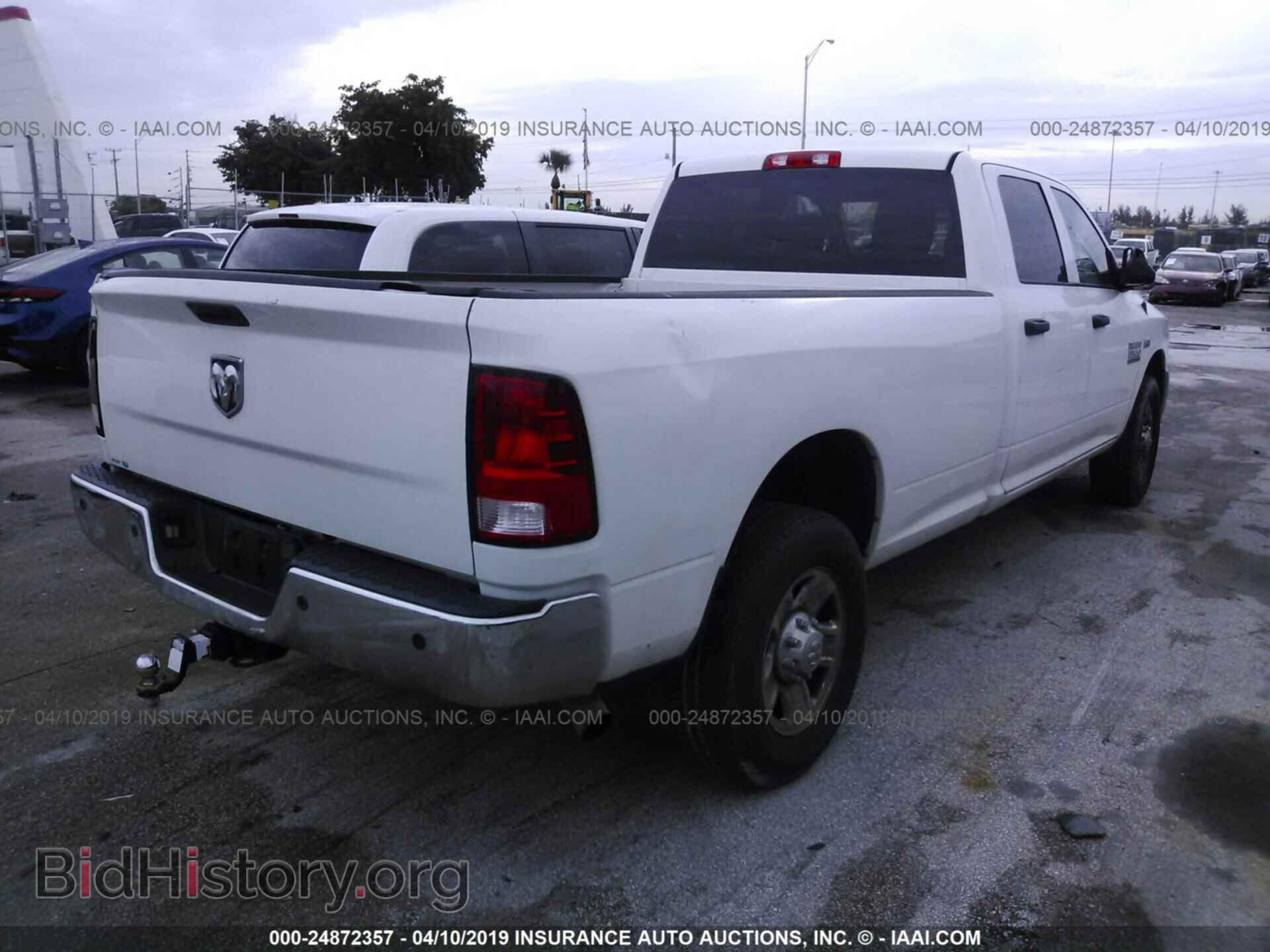 2015 RAM 3500 - VIN: 3C63R2GJ8FG641759 - Фото 4