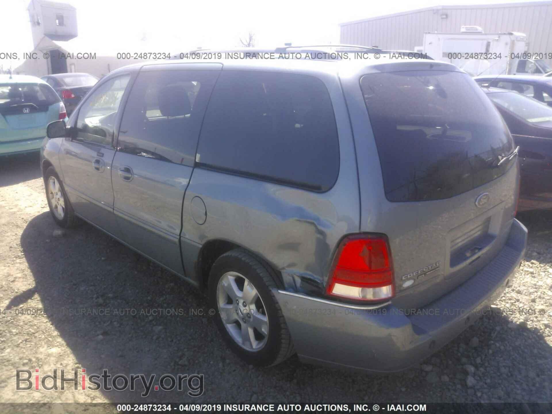 2004 FORD FREESTAR - VIN: 2FMDA52204BA93564 - Фото 3