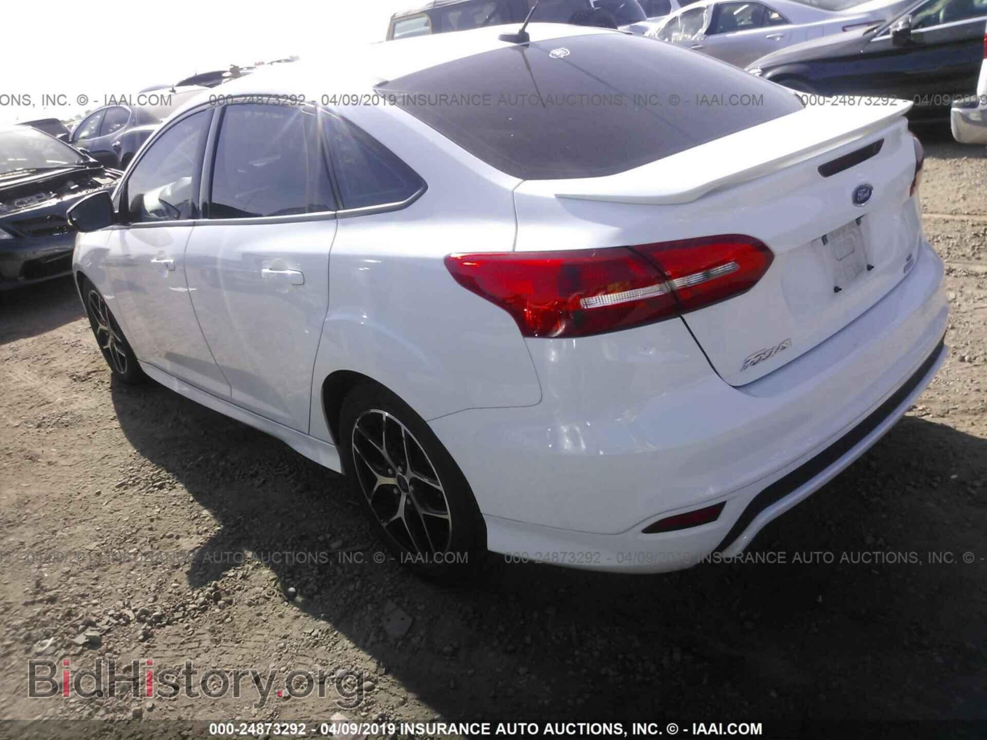 2015 FORD FOCUS - VIN: 1FADP3FE2FL241492 - Photo 3