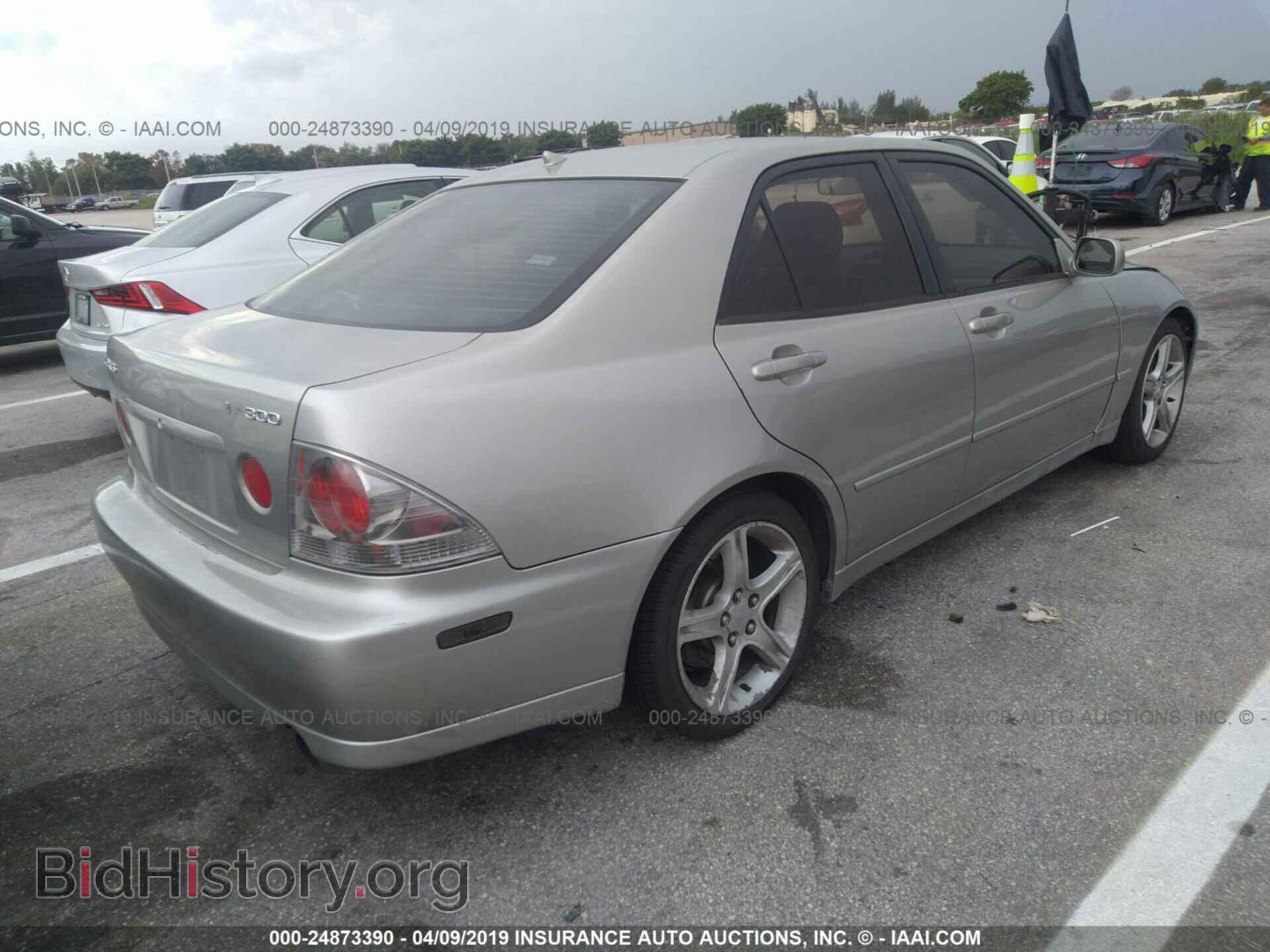2001 LEXUS IS - VIN: JTHBD182210004589 - Photo 4