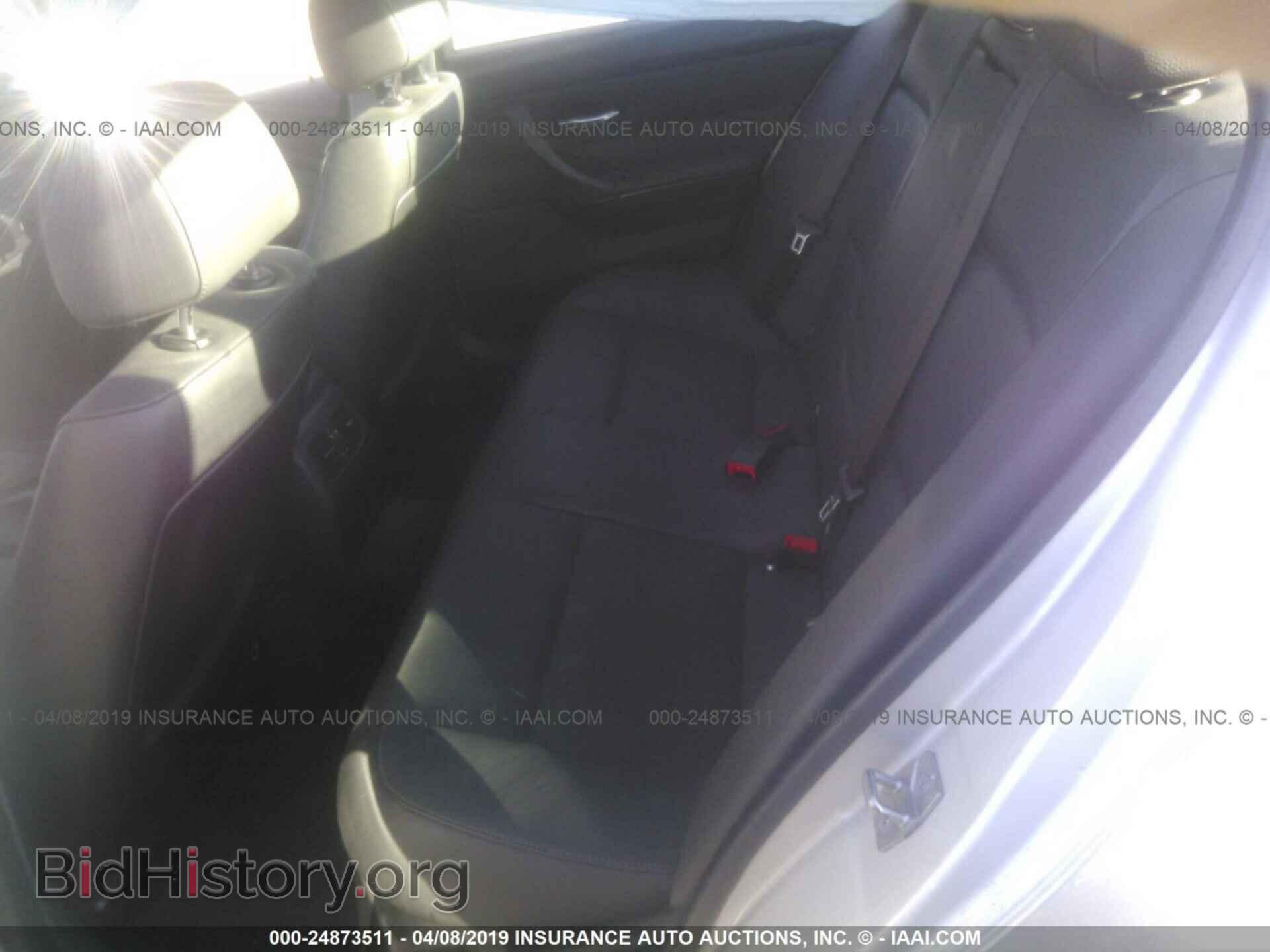 2010 BMW 335 - VIN: WBAPM7C59AA367197 - Фото 8