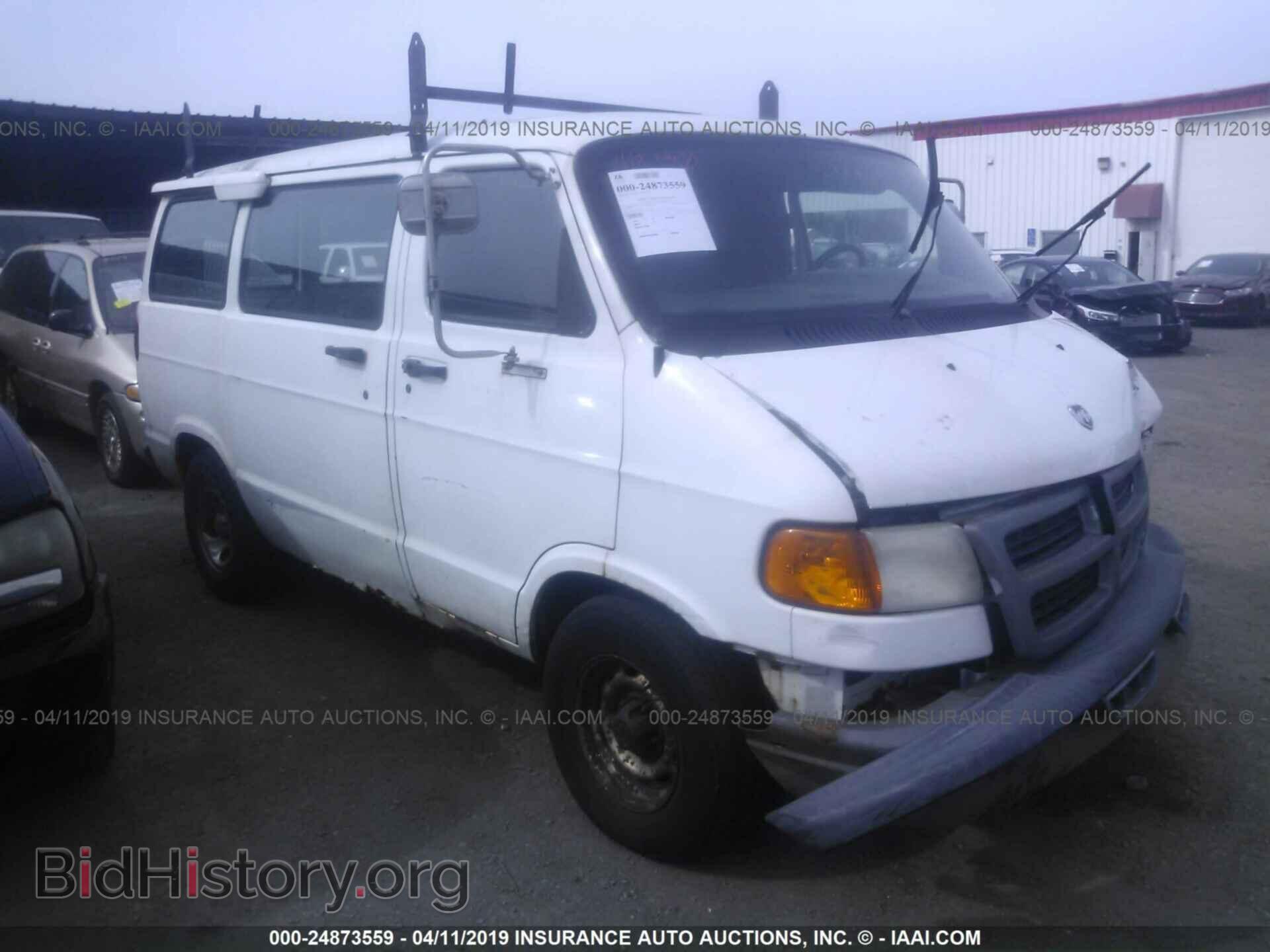 Фотография 2B7HB11X1YK140955 - DODGE RAM VAN 2000