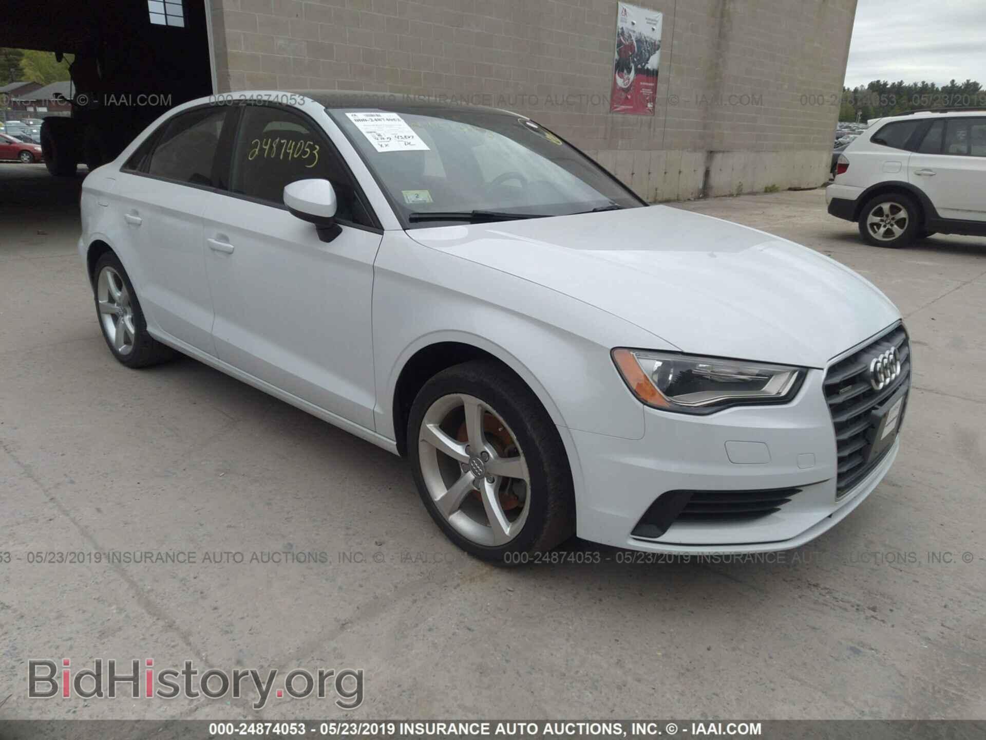 Фотография WAUBFGFF6F1056648 - AUDI A3 2015