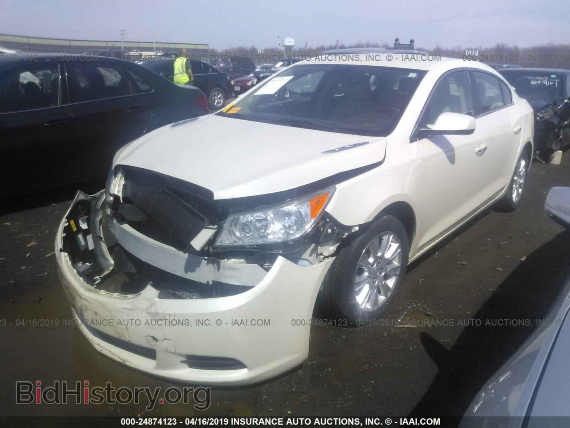 2013 BUICK LACROSSE - VIN: 1G4GA5ER1DF197145 - Фото 2