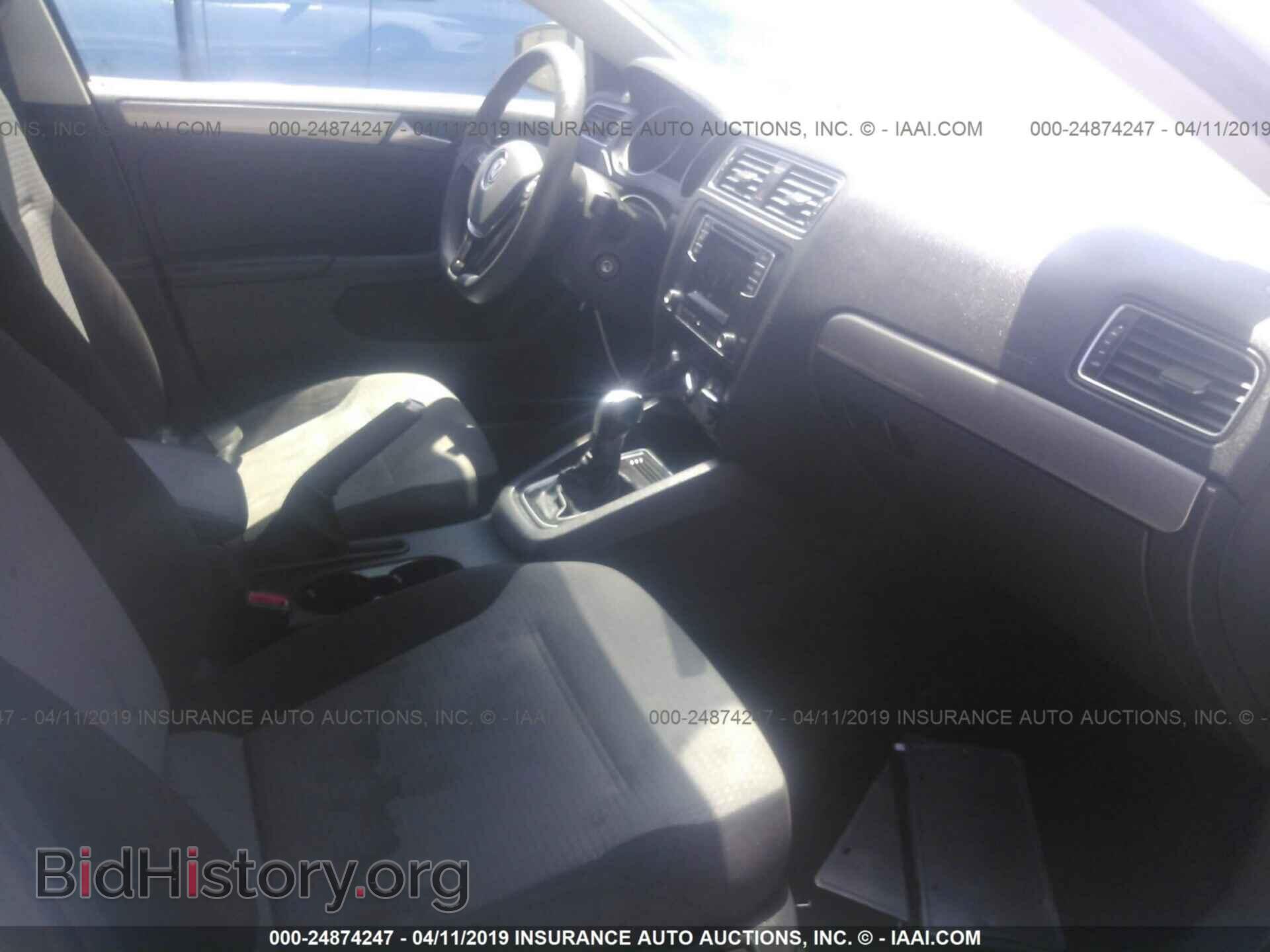 2017 VOLKSWAGEN JETTA - VIN: 3VW2B7AJXHM414850 - Фото 5