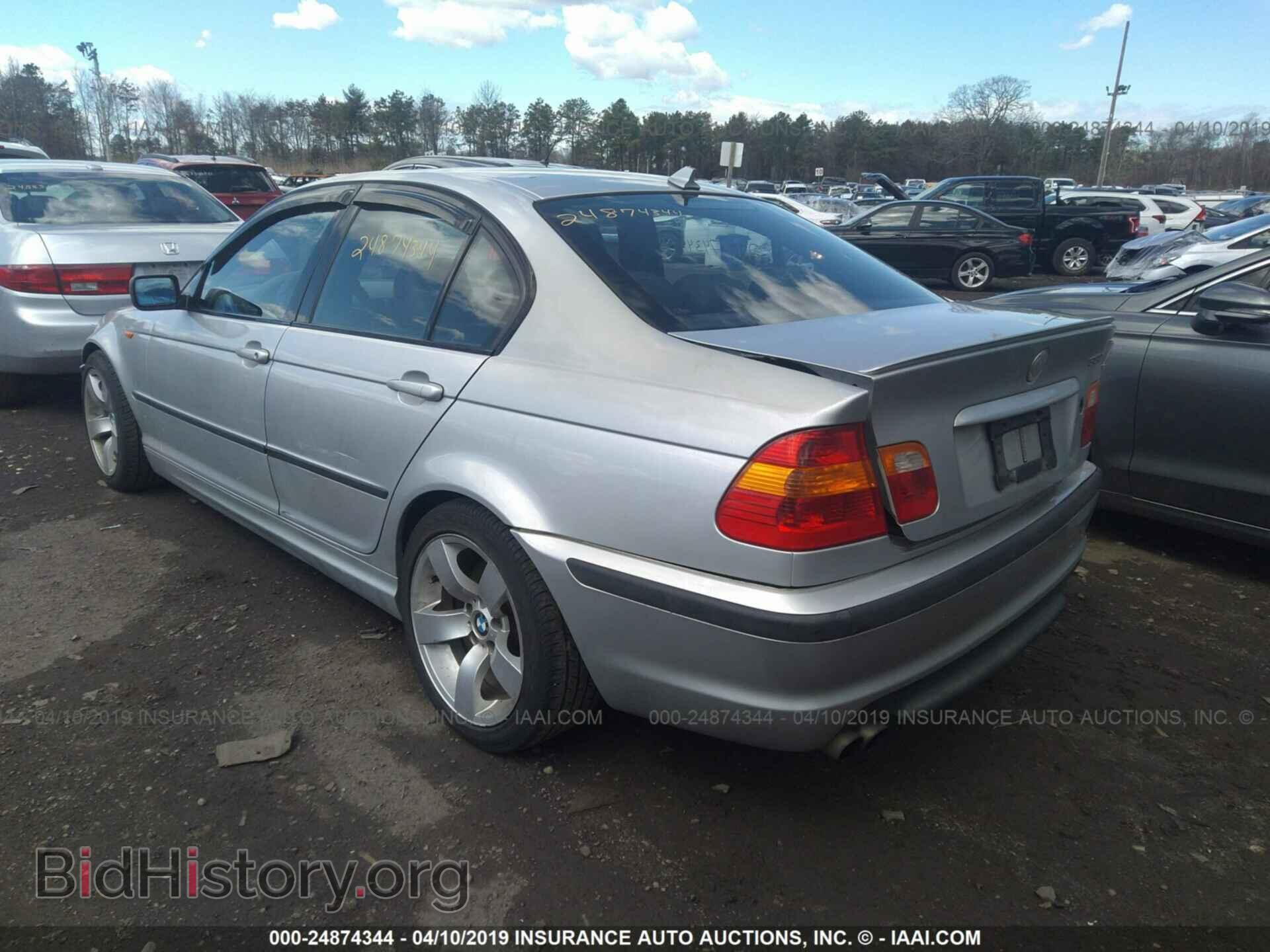 2005 BMW 330 - VIN: WBAEV53415KM08888 - Фото 3