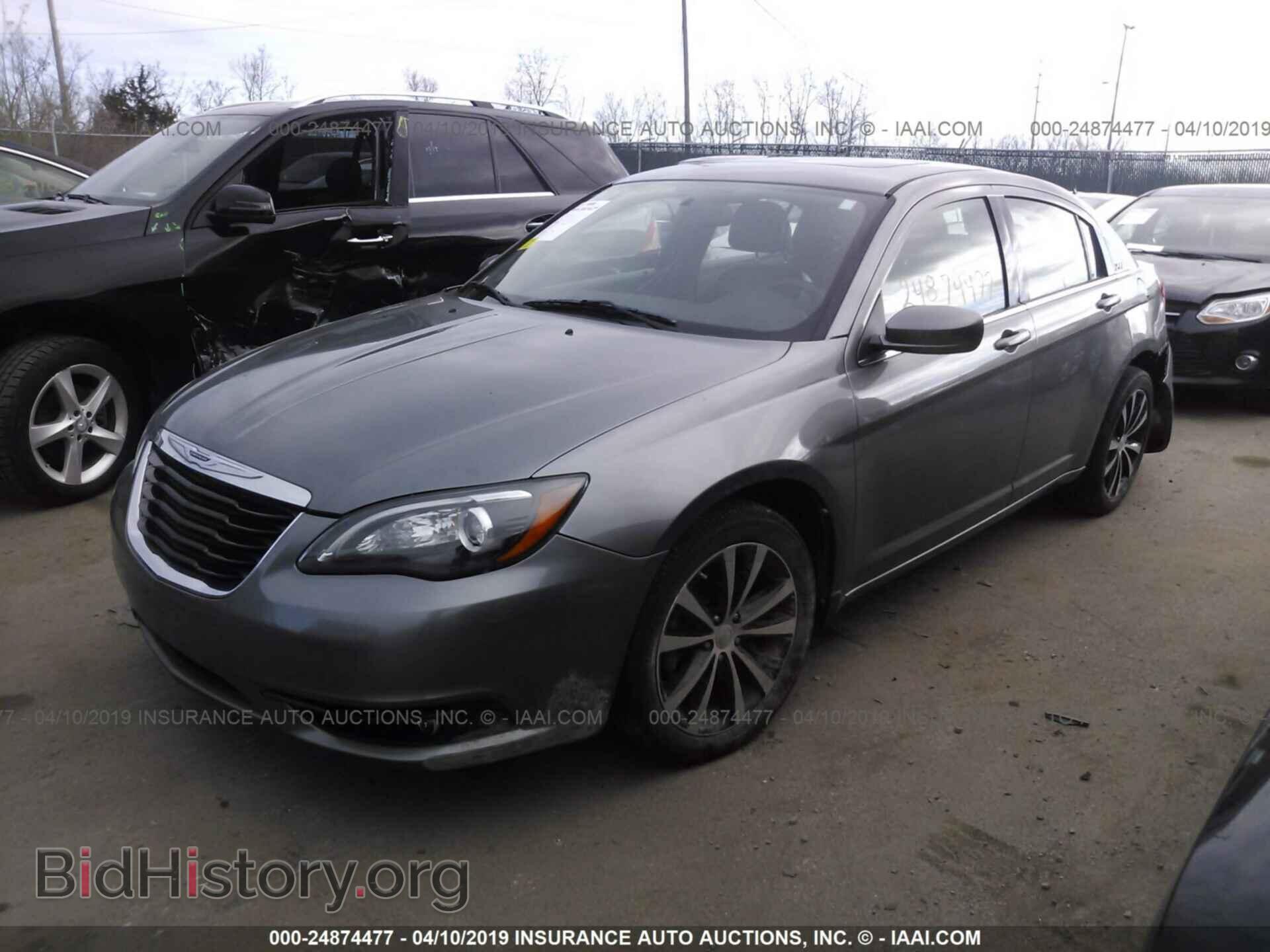 2013 CHRYSLER 200 - VIN: 1C3CCBCG0DN684697 - Photo 2