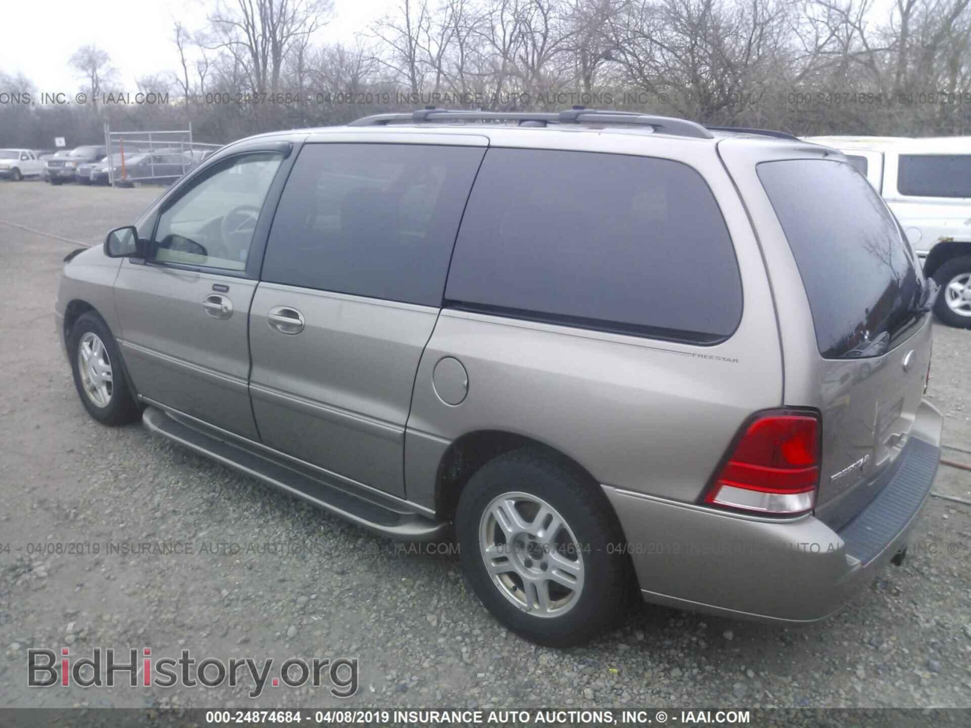 2004 FORD FREESTAR - VIN: 2FMZA522X4BB21151 - Фото 3