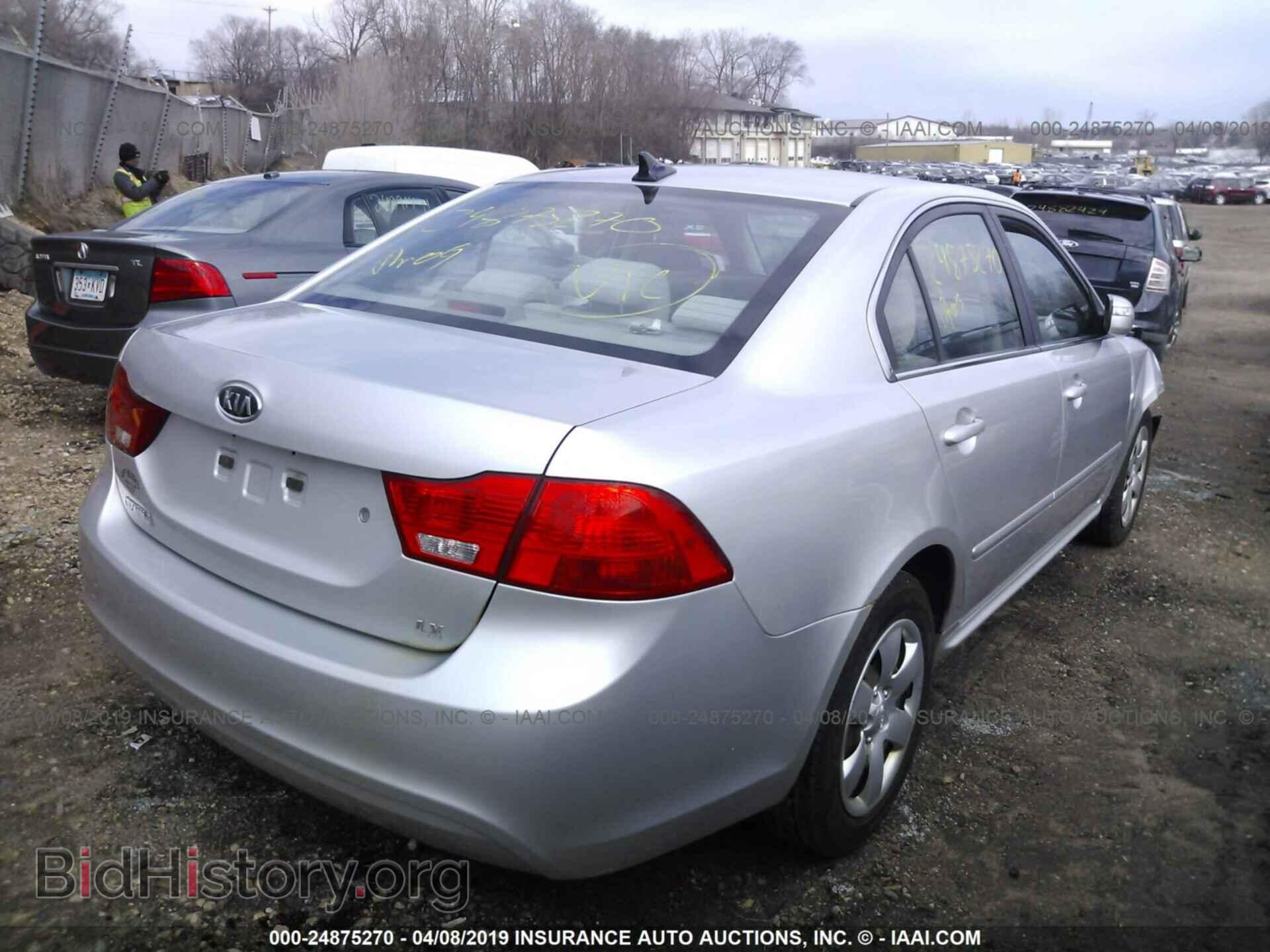 2009 KIA OPTIMA - VIN: KNAGE228995334684 - Фото 4