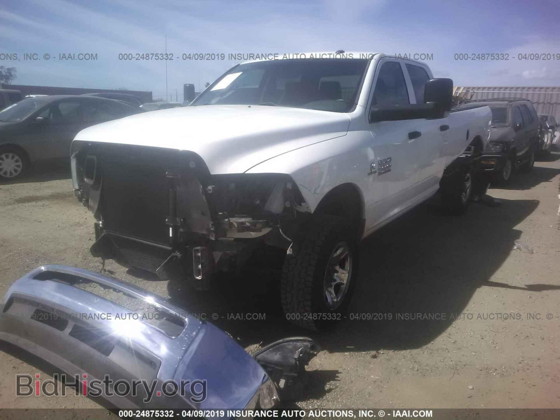 2013 RAM 2500 - VIN: 3C6UR5HL1DG606080 - Photo 2