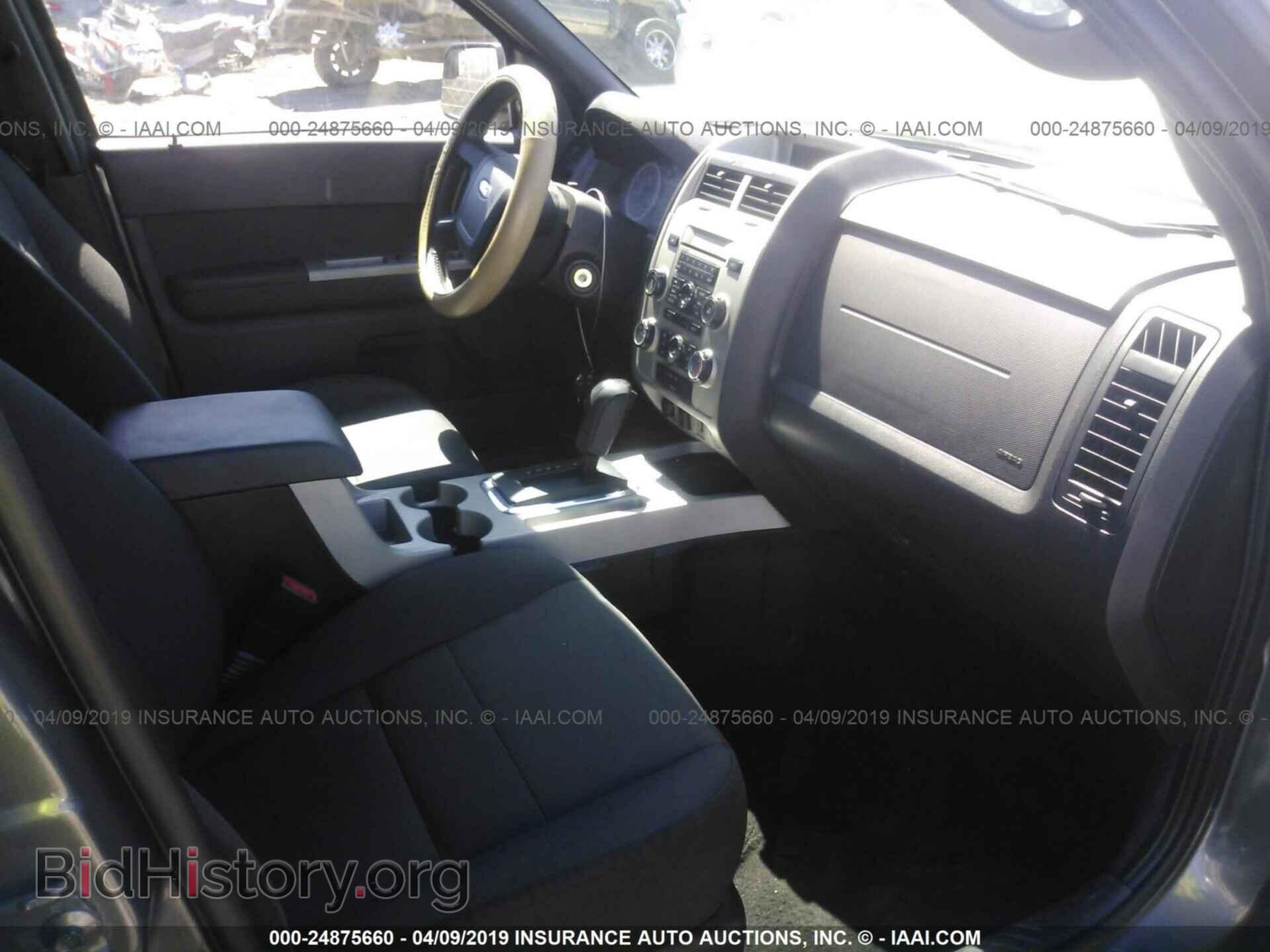 2011 FORD ESCAPE - VIN: 1FMCU0D78BKA31895 - Фото 5