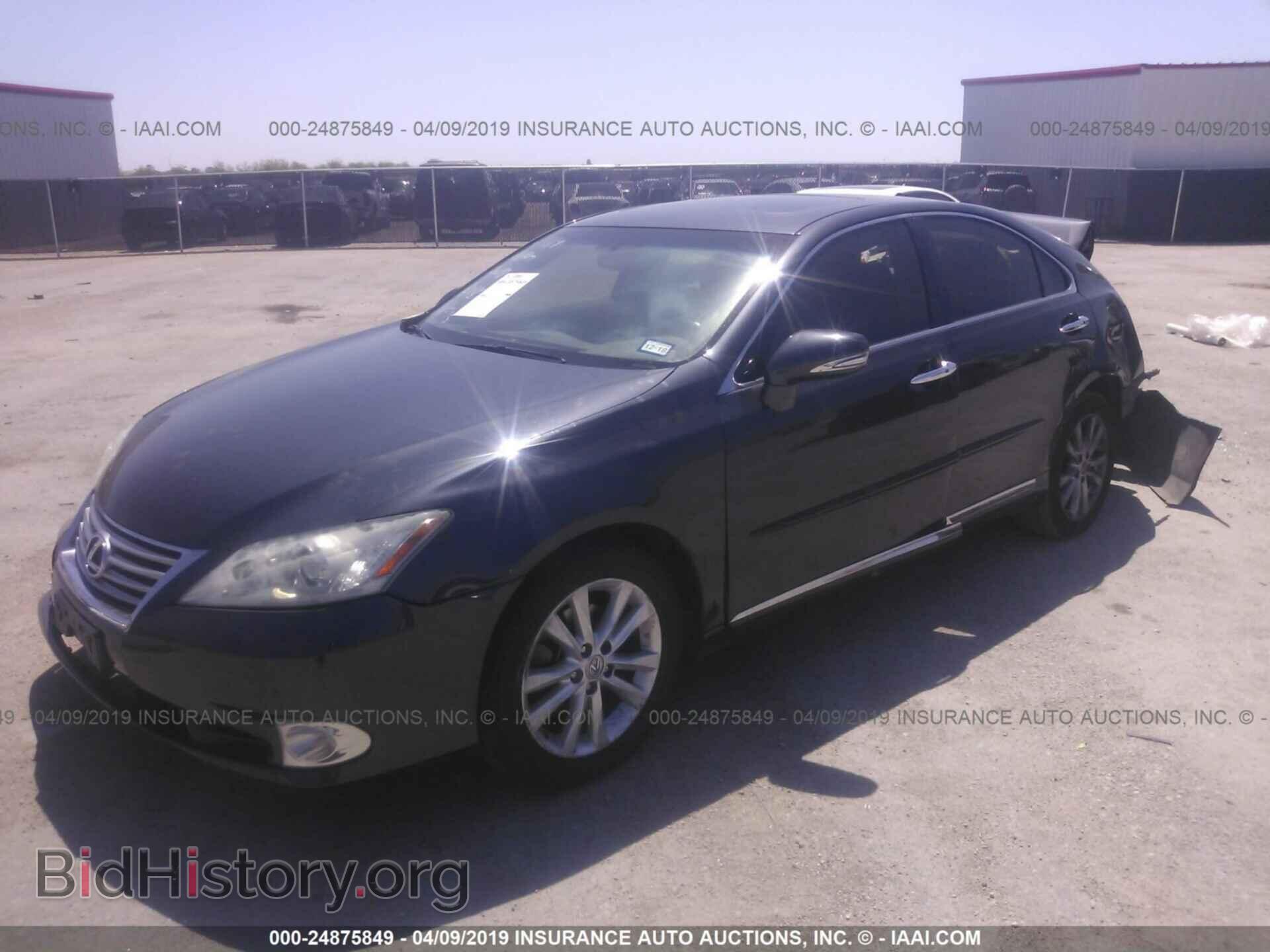 2011 LEXUS ES - VIN: JTHBK1EG1B2430821 - Photo 2