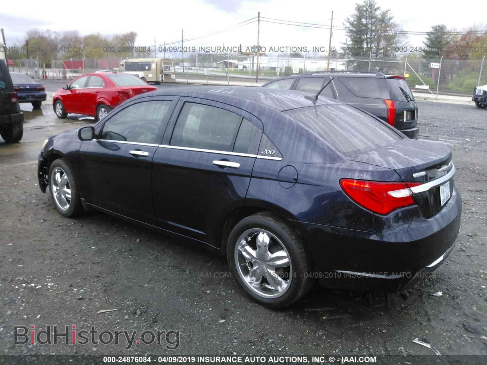 2011 CHRYSLER 200 - VIN: 1C3BC2FG7BN525471 - Photo 3