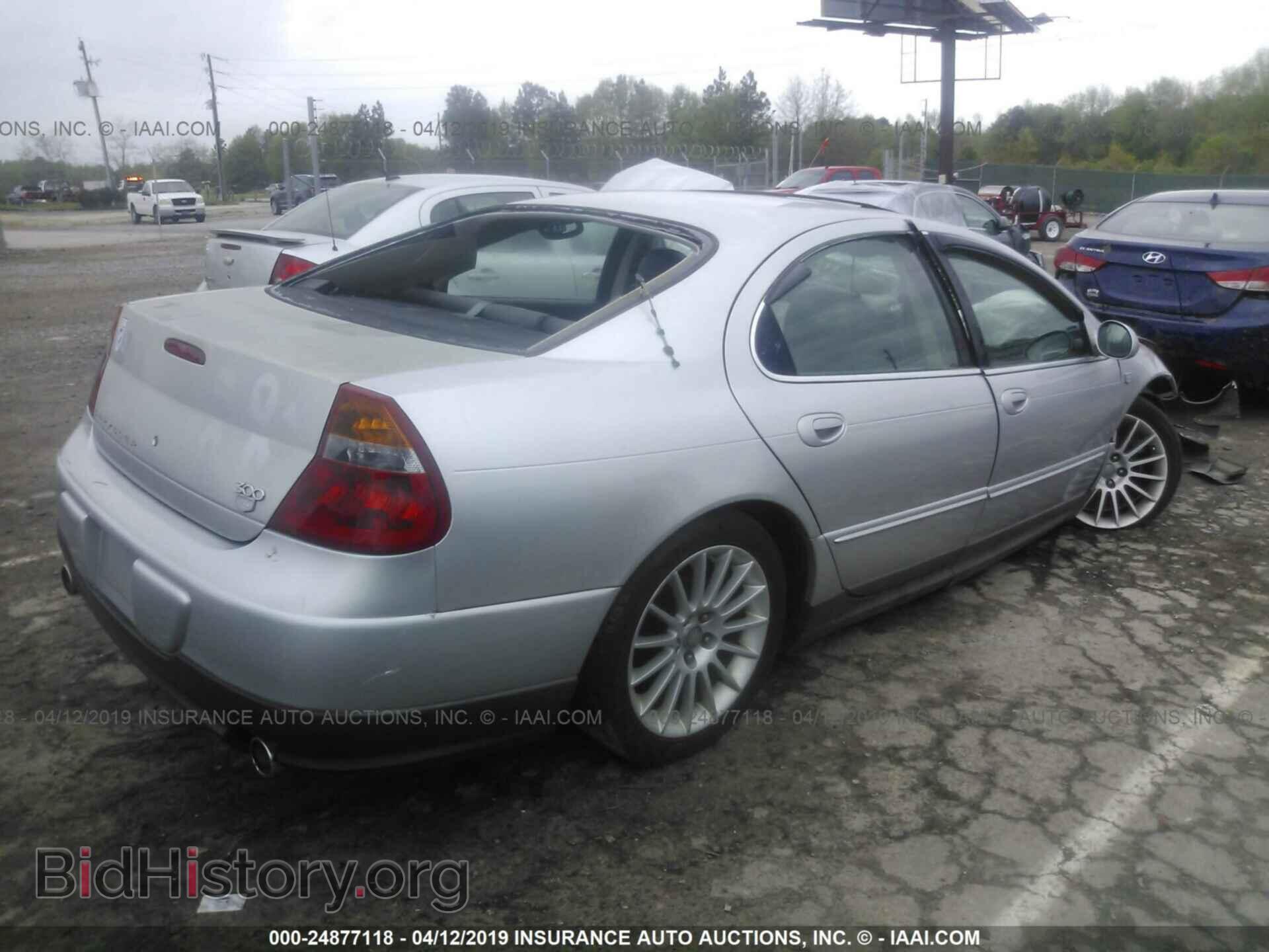 2003 CHRYSLER 300M - VIN: 2C3AE76K53H527219 - Photo 4