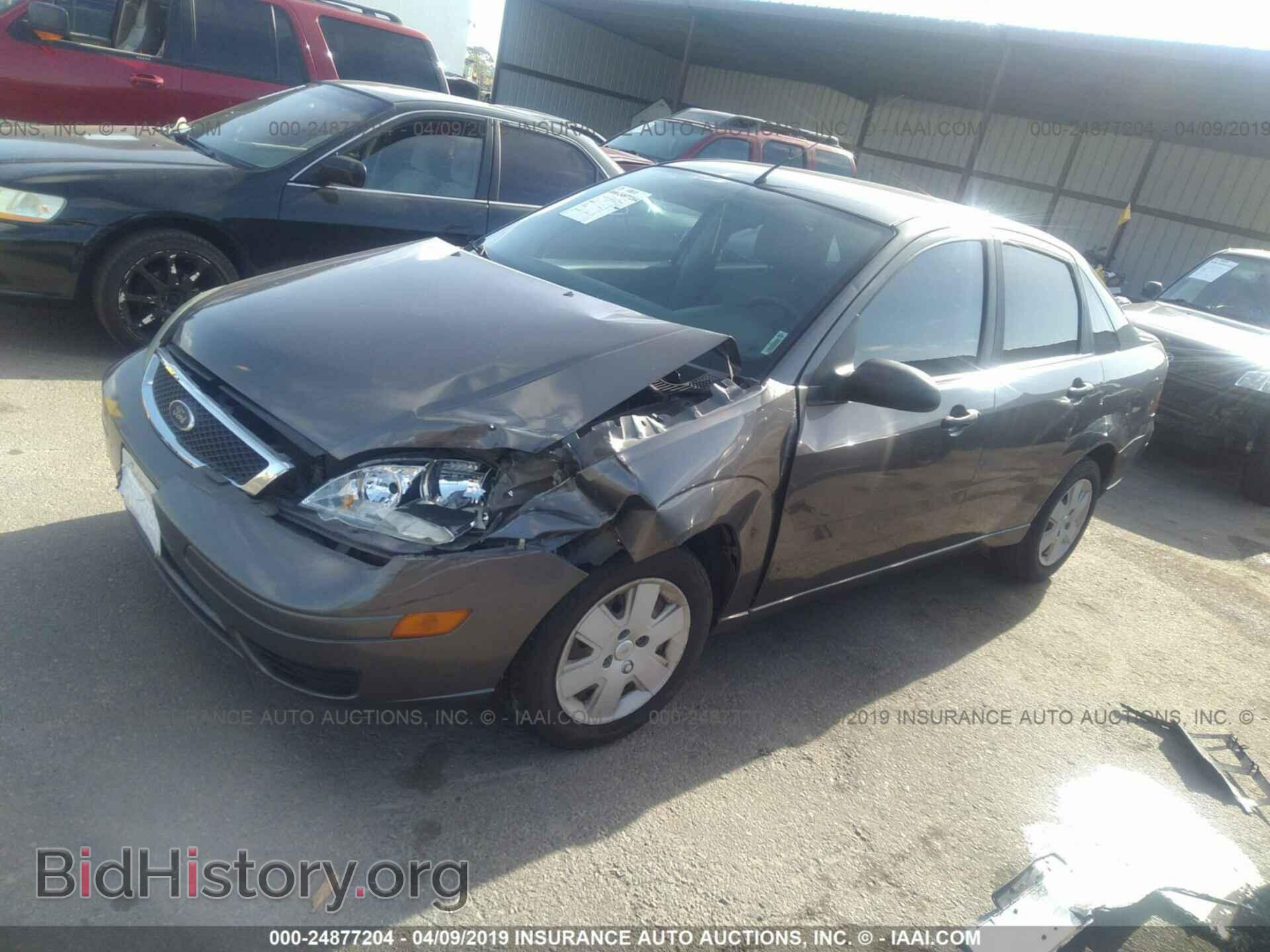 2006 FORD FOCUS - VIN: 1FAFP34N16W204069 - Фото 2