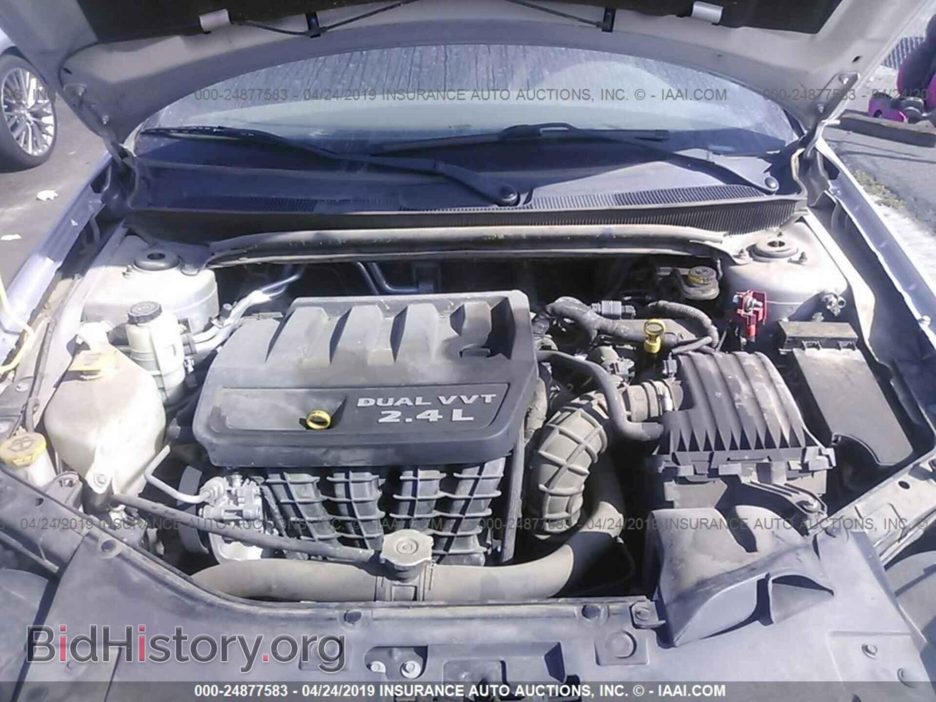 2012 CHRYSLER 200 - VIN: 1C3CCBAB0CN272169 - Фото 10