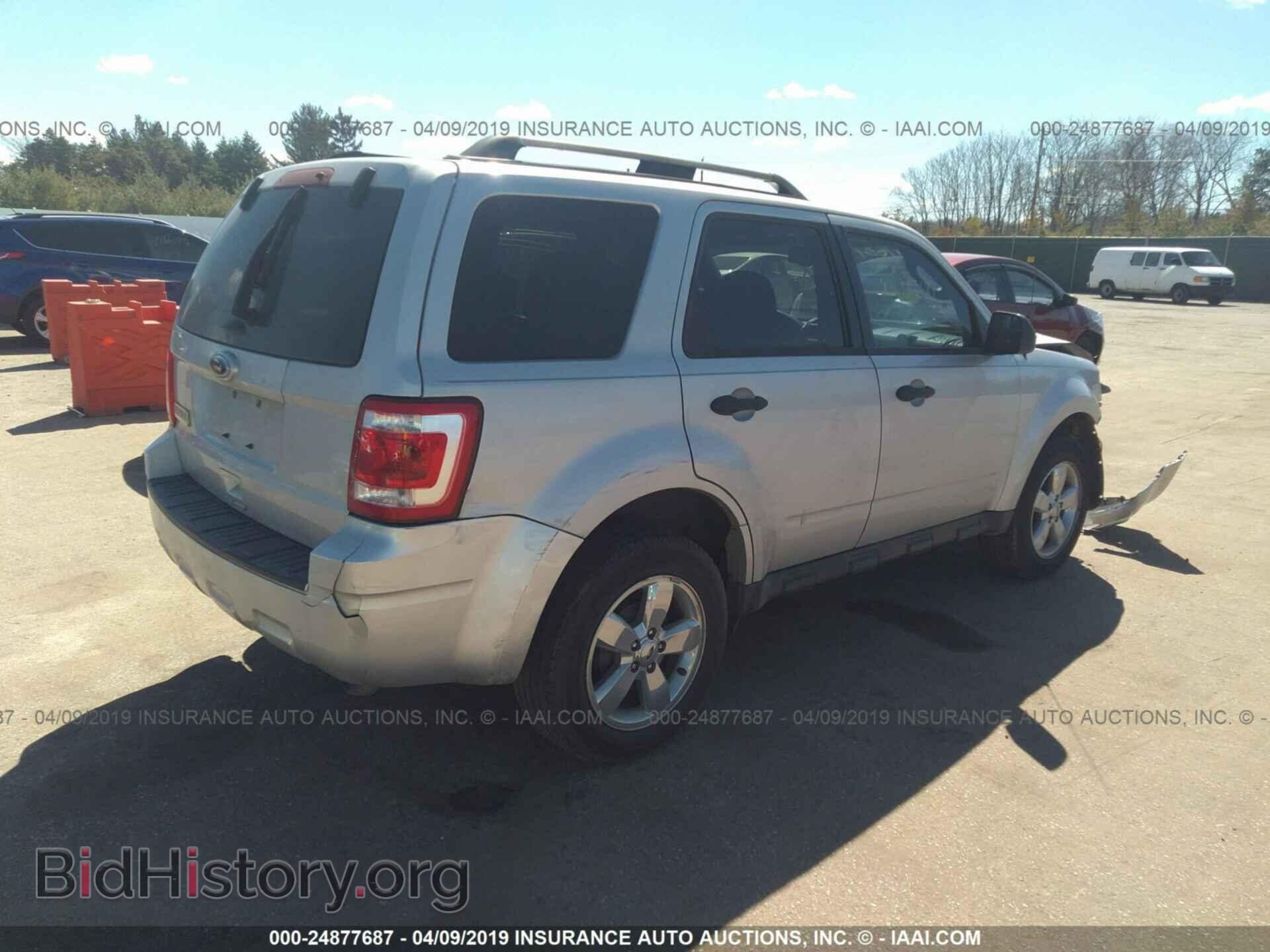 2011 FORD ESCAPE - VIN: 1FMCU9D75BKB90488 - Photo 4