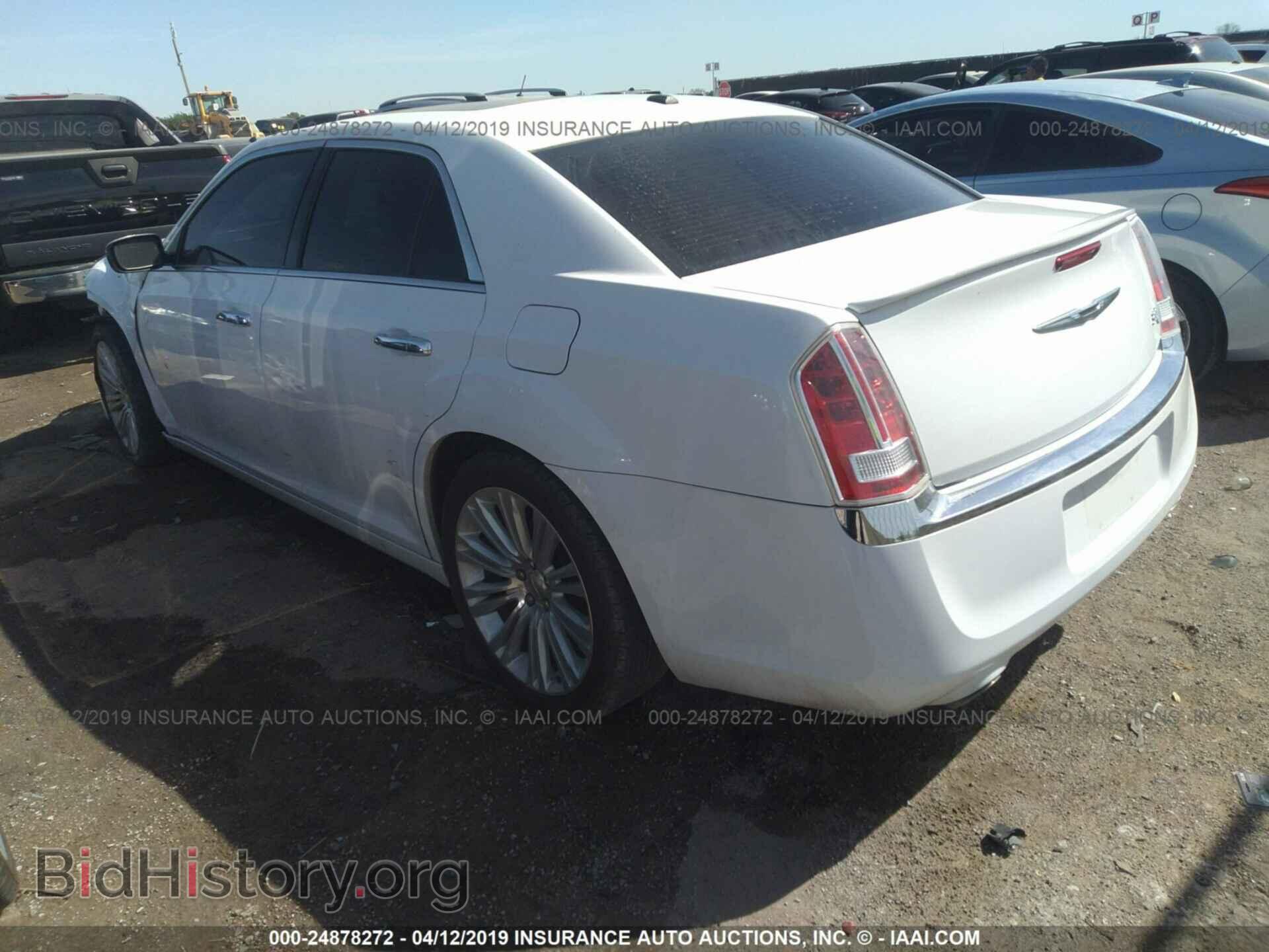 2011 CHRYSLER 300C - VIN: 2C3CA6CT6BH585494 - Фото 3