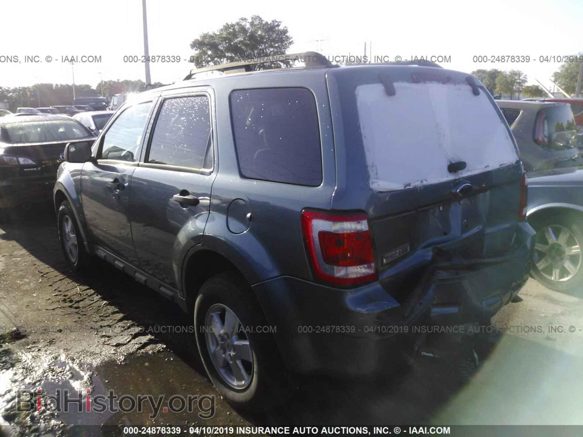 2011 FORD ESCAPE - VIN: 1FMCU0D77BKC25687 - Photo 3