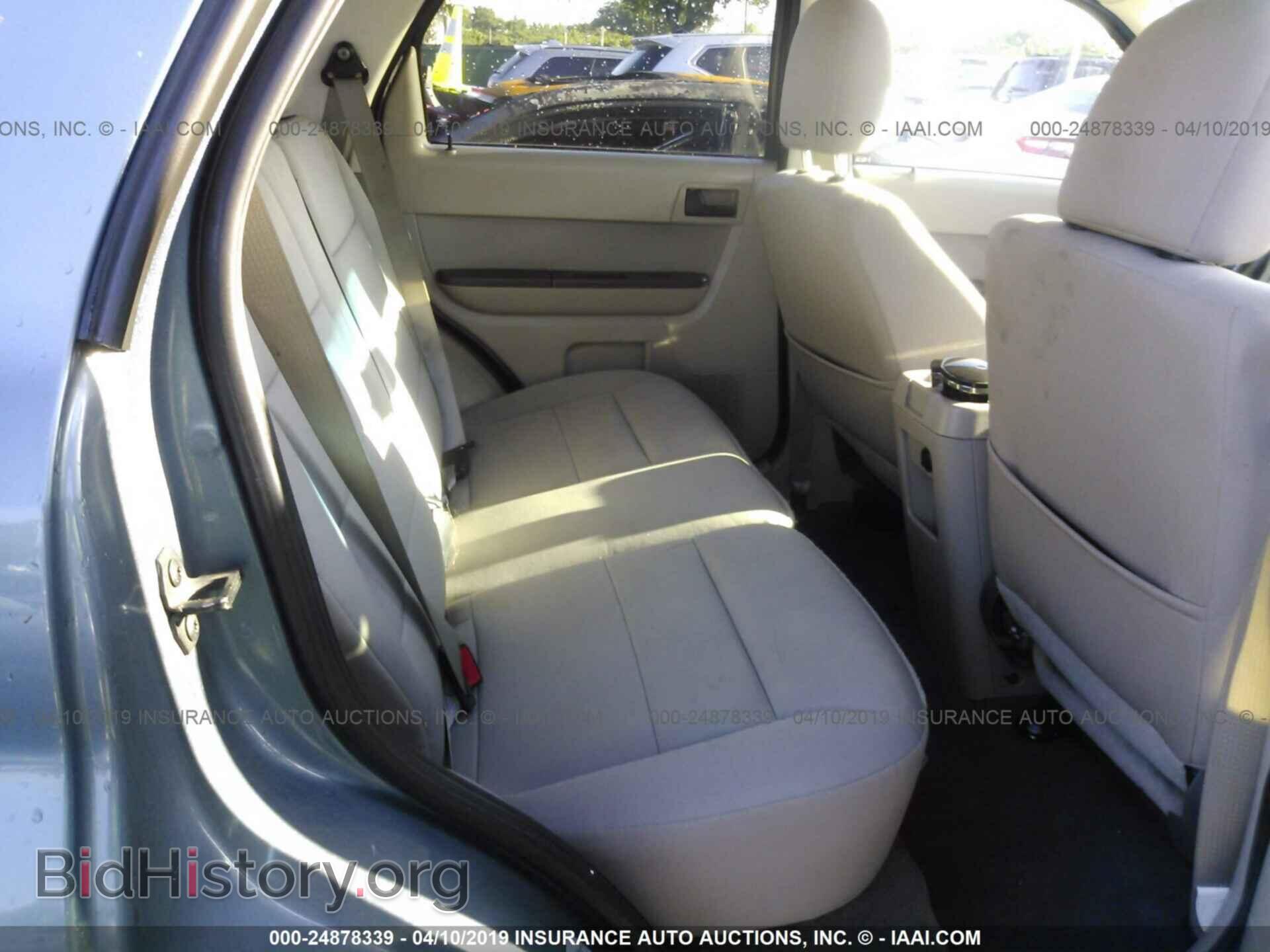 2011 FORD ESCAPE - VIN: 1FMCU0D77BKC25687 - Photo 8
